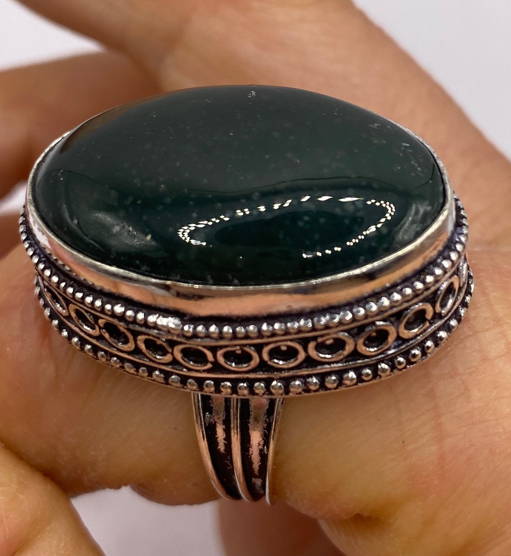 Vintage Green Agate Silver Cocktail Ring