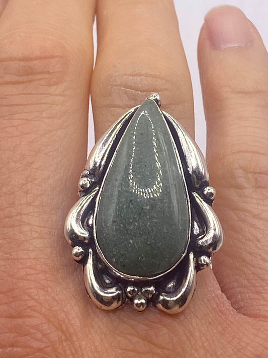 Vintage Green Nephrite Jade White Bronze Statement Ring