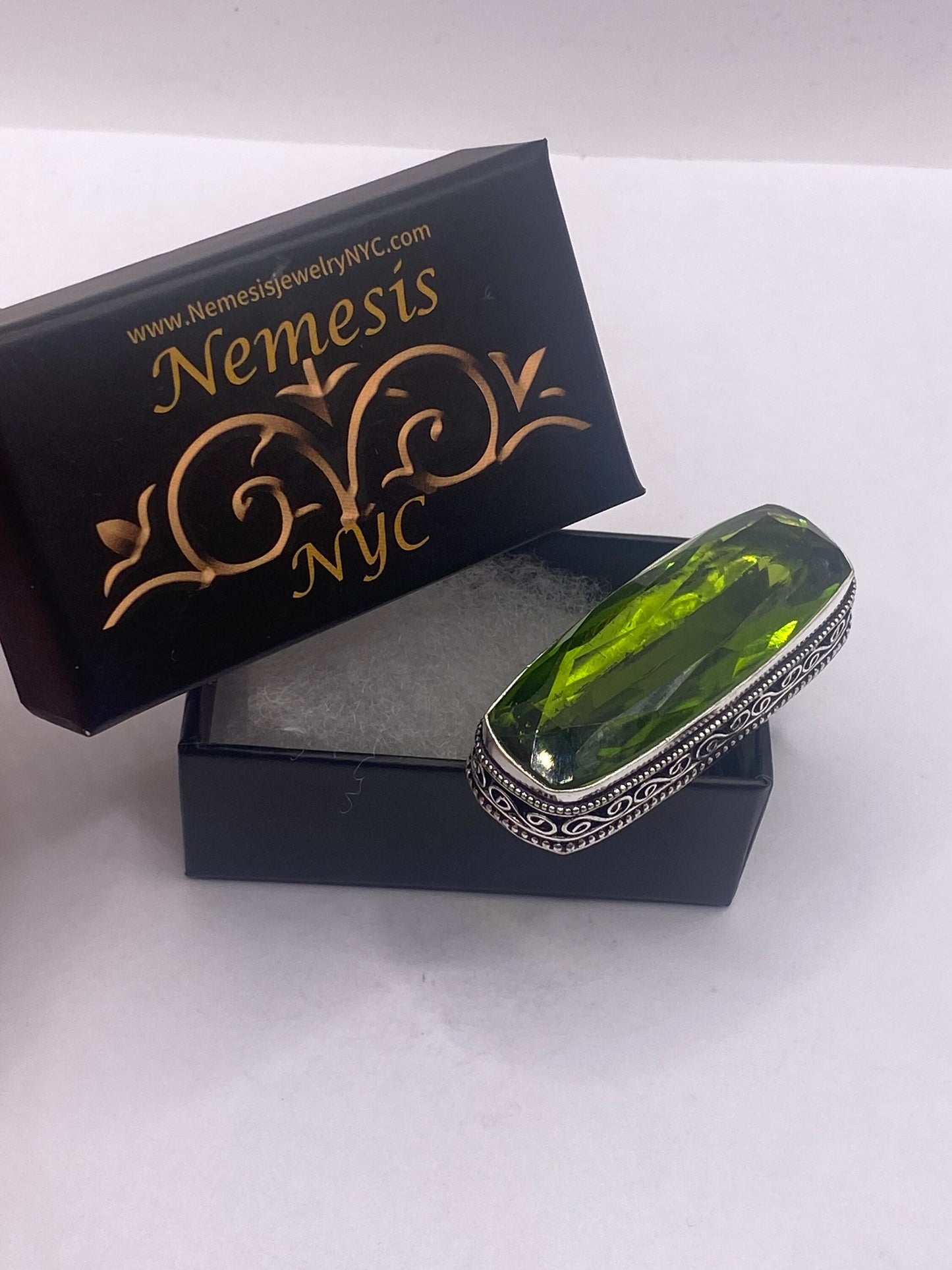 Vintage Green Antique Glass Cocktail Ring