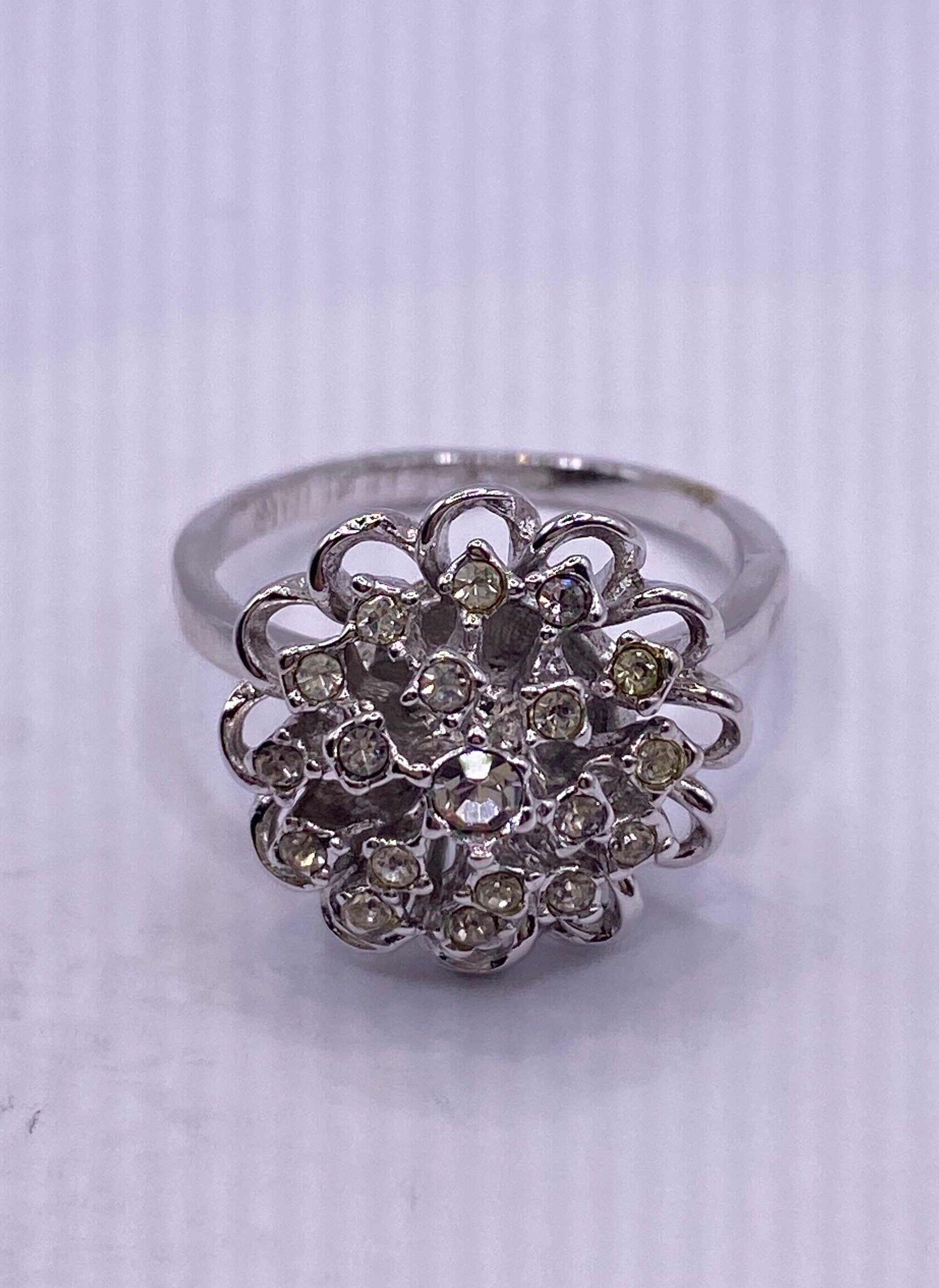 Vintage White Crystal Ring in 925 Sterling Silver