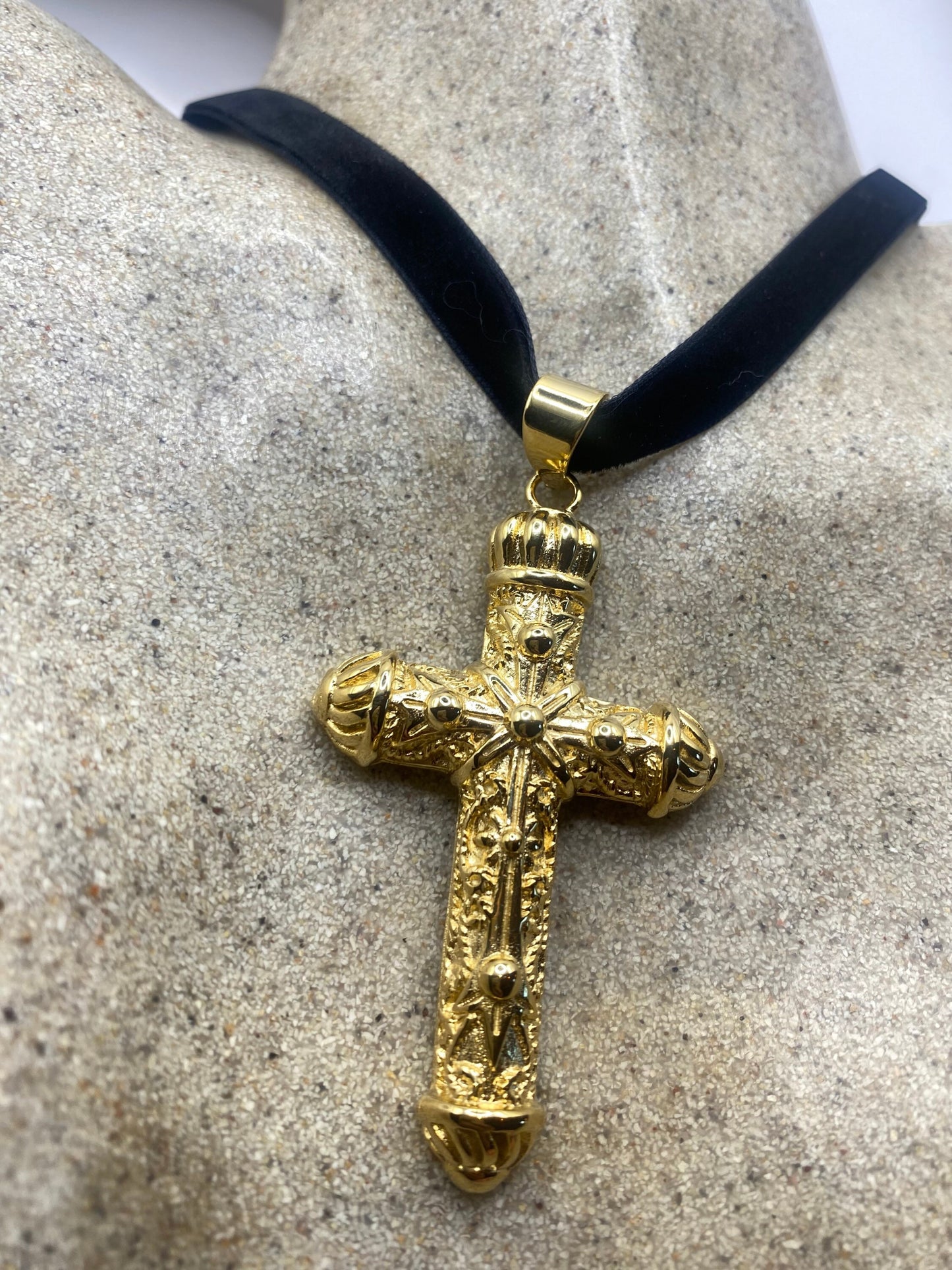 vintage Celtic Gold Stainless Steel Cross pendant necklace