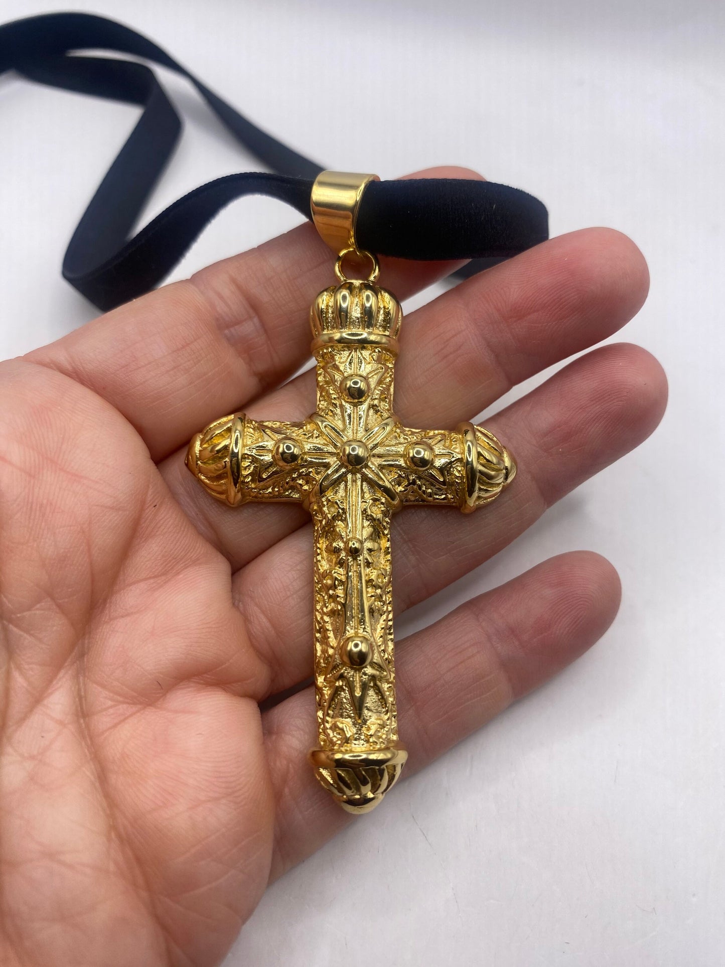 vintage Celtic Gold Stainless Steel Cross pendant necklace