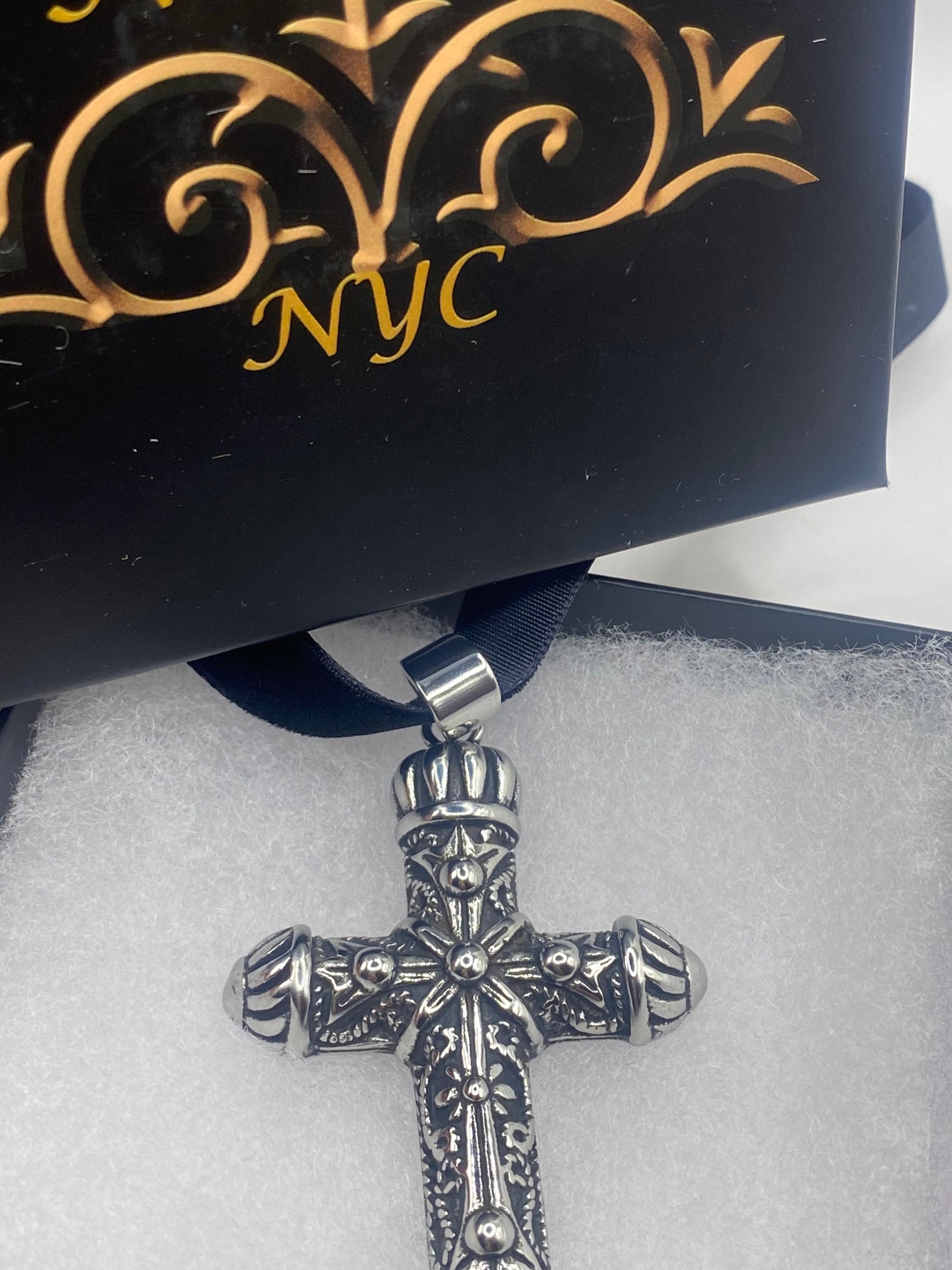 vintage Celtic Stainless Steel Cross pendant necklace