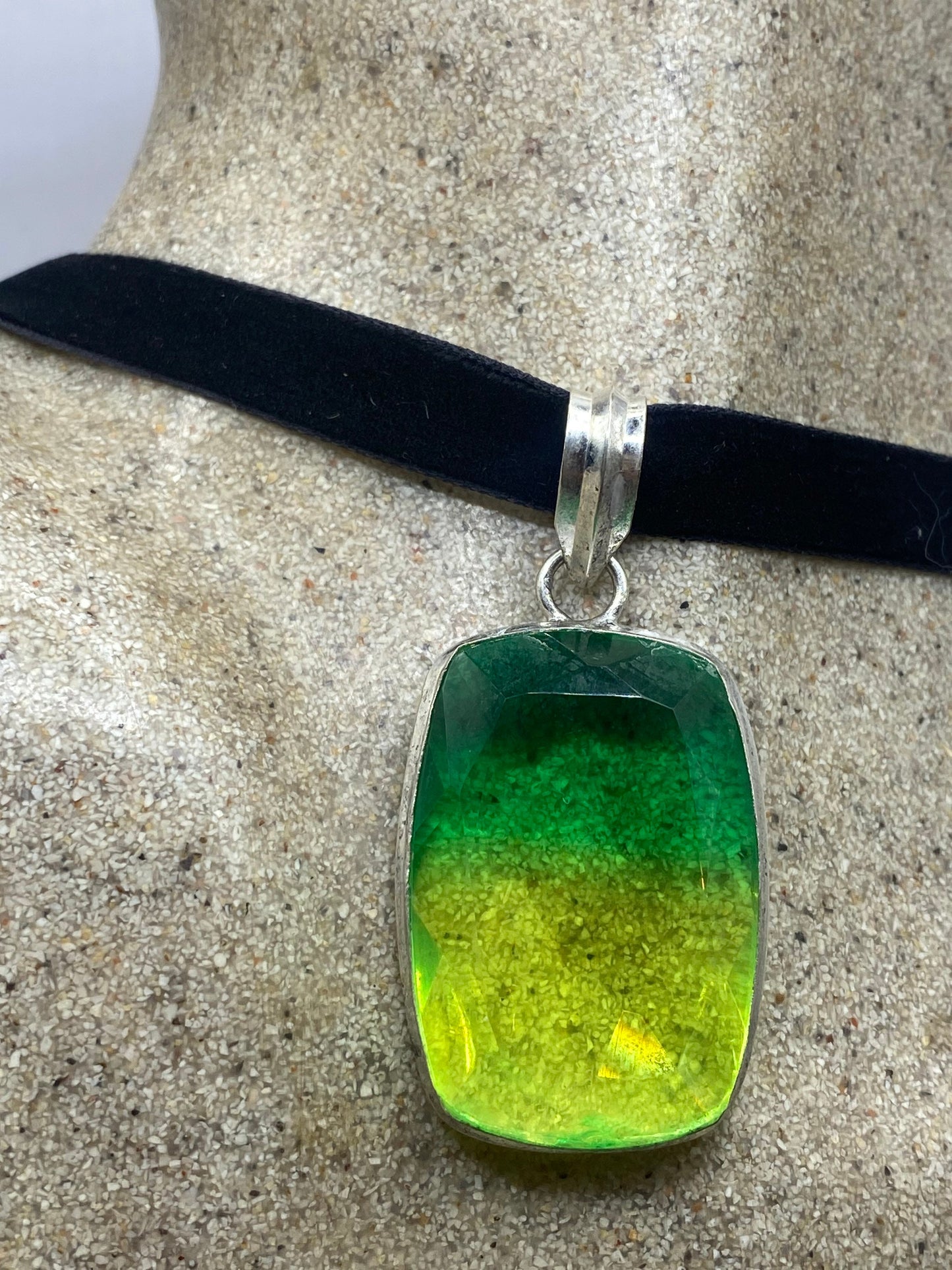 Vintage Green Glass Choker Silver Finished Necklace