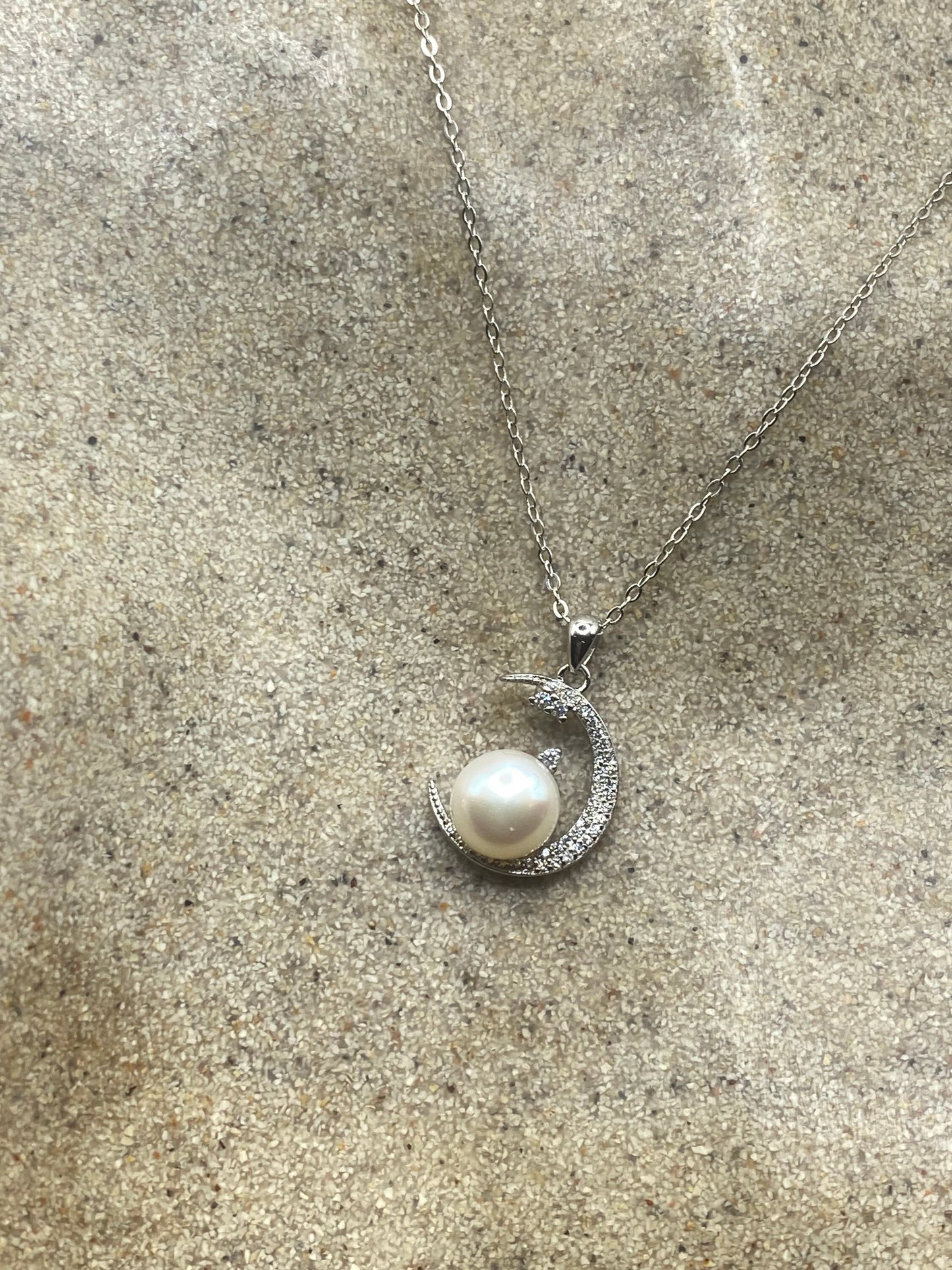 Vintage Crystal Crescent Moon Genuine White Pearl 925 Sterling Silver Choker Pendant Necklace