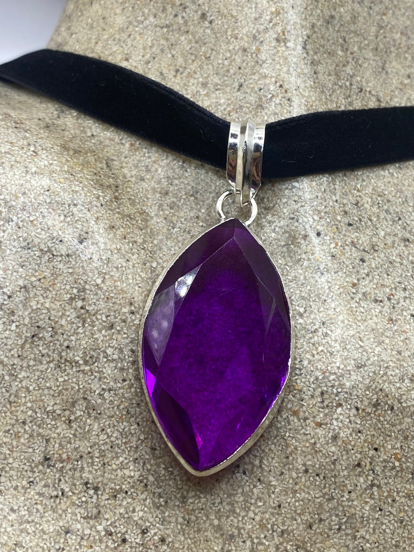 Vintage Purple Glass Choker Silver Finished Necklace