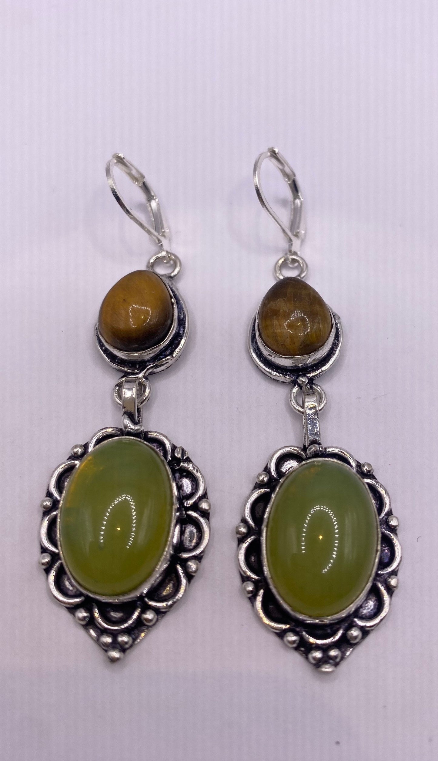 Vintage Tigers Eye Green Chalcedony Dangle Earrings 925 Sterling Silver Lever Backs
