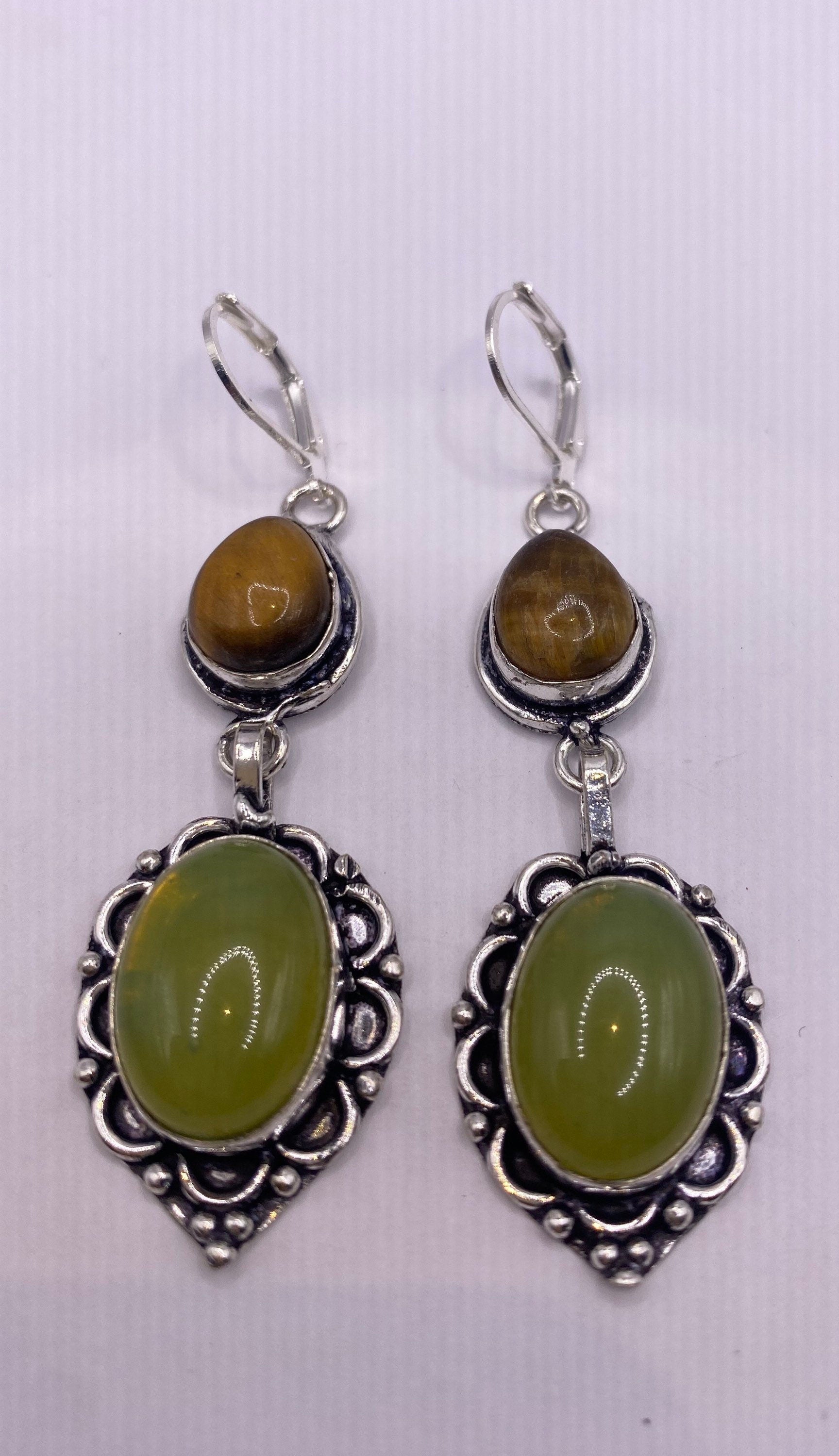 Vintage Tigers Eye Green Chalcedony Dangle Earrings 925 Sterling Silver Lever Backs