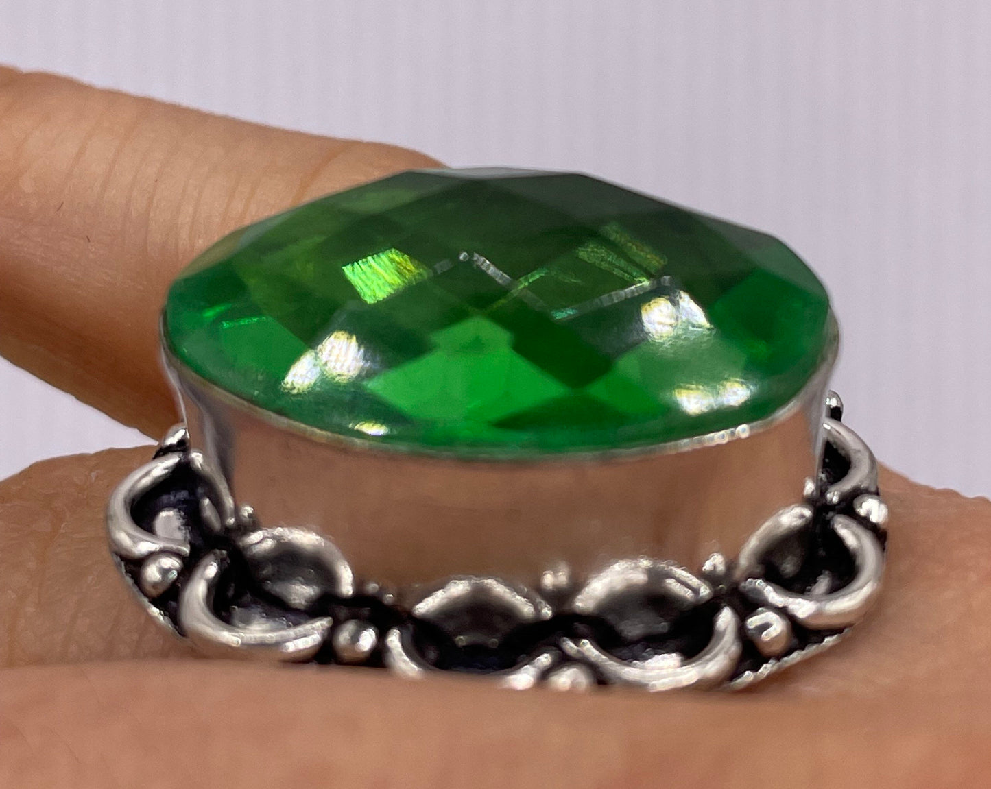 Vintage Green Antique Glass Cocktail Ring