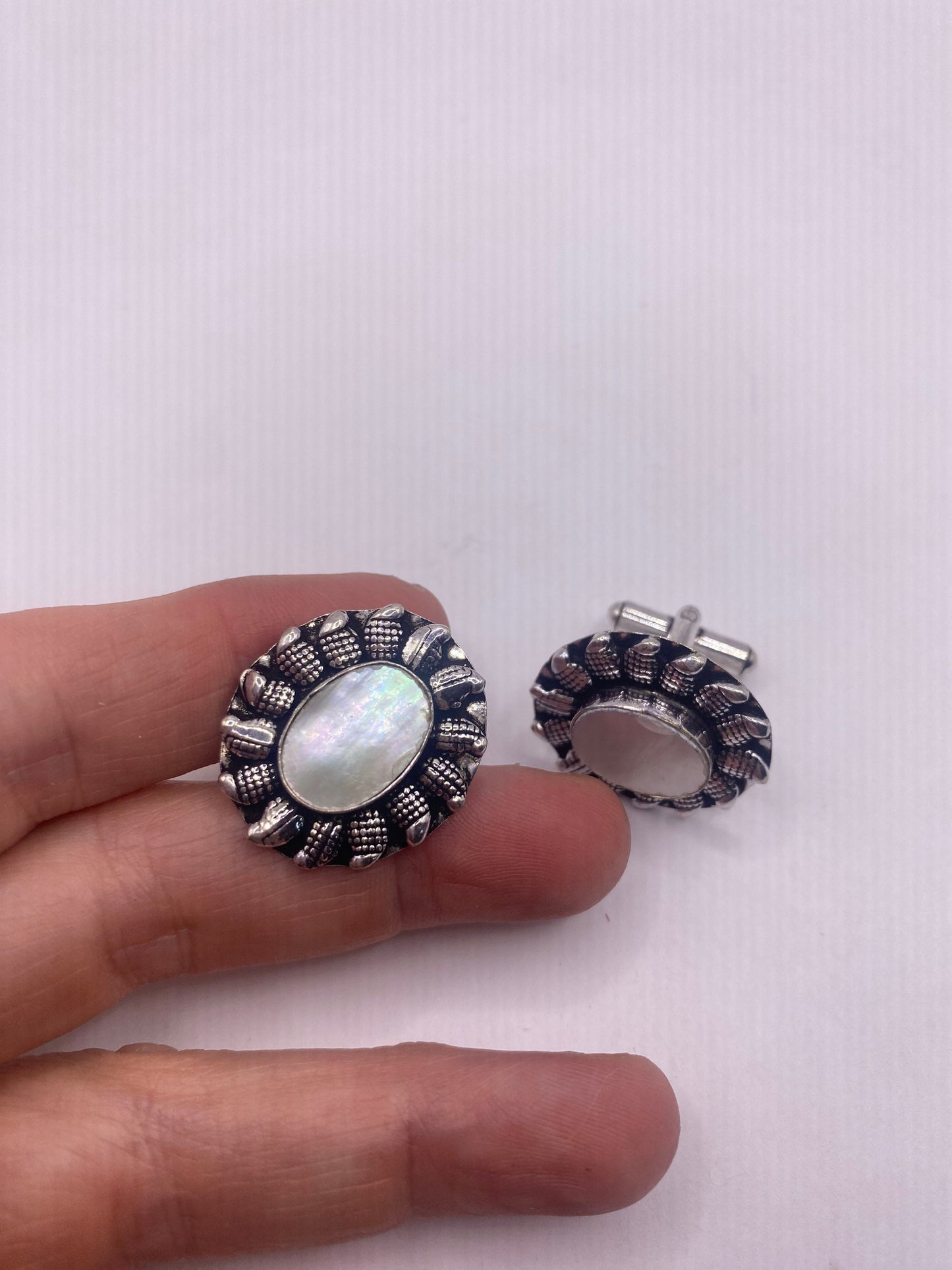 Vintage White Mother of Pearl Cuff Links
