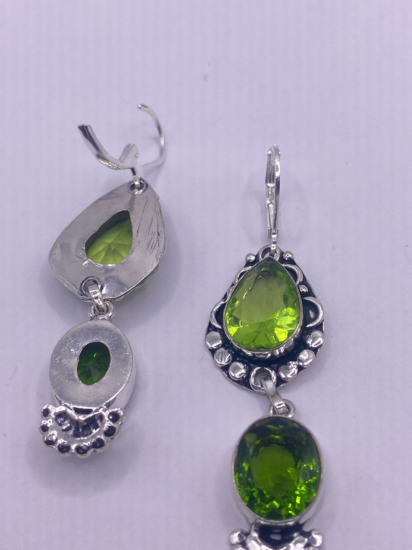 Vintage Green Crystal Glass Earrings 925 Sterling Silver Leverback