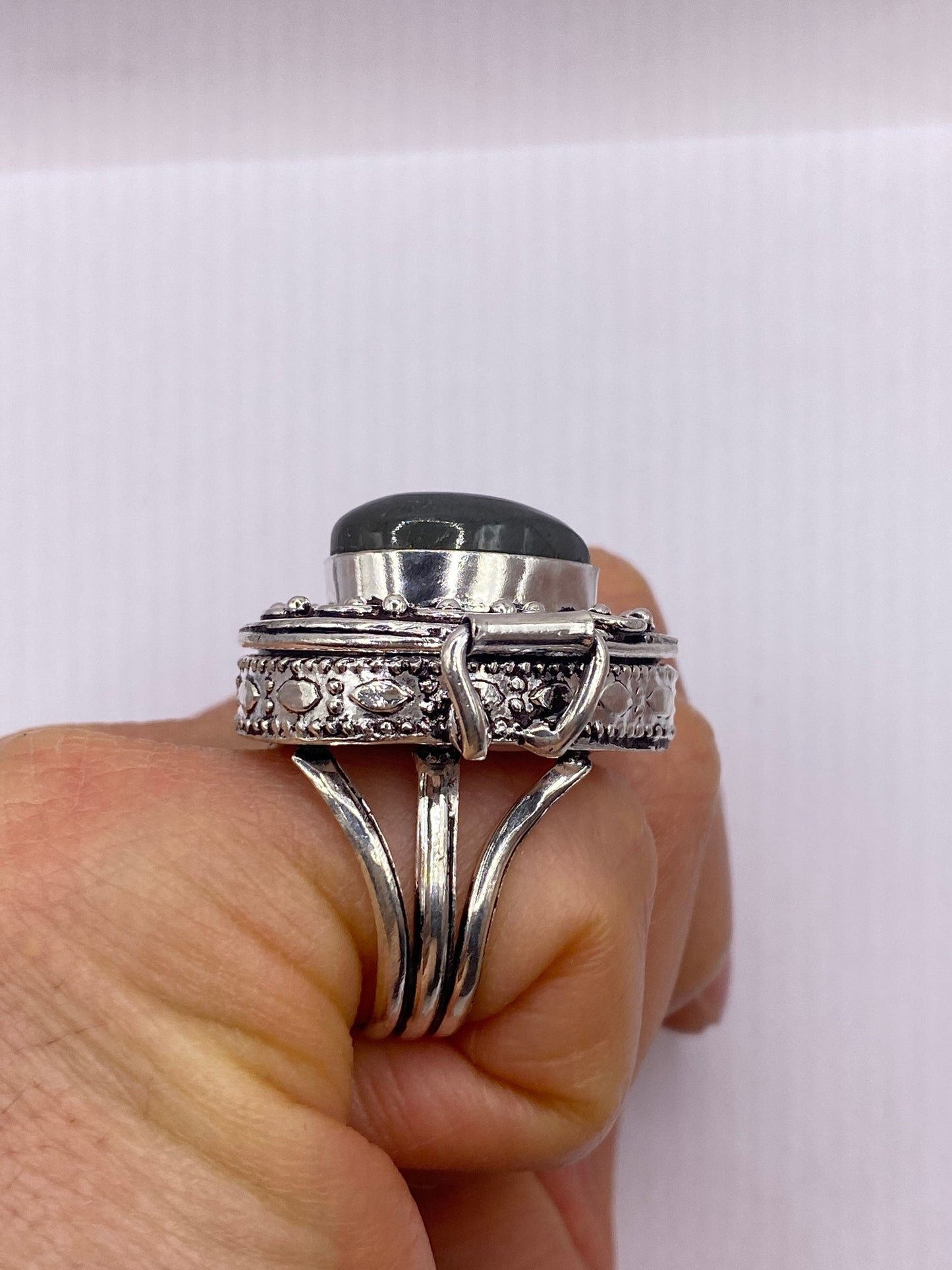 Vintage White Bronze Poison Pillbox Ring