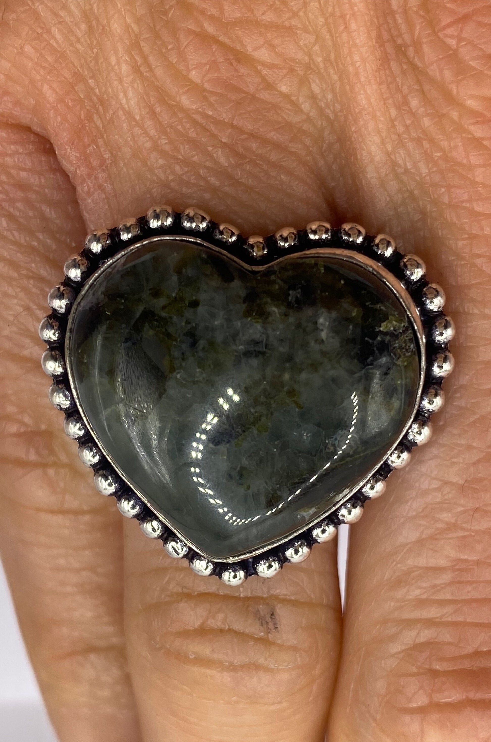 Vintage Green Nephrite Jade Heart Ring