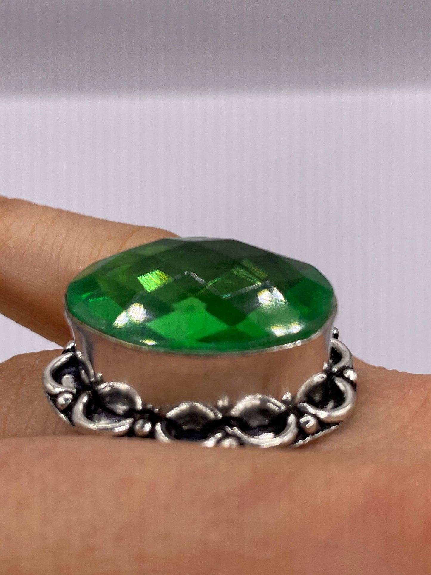 Vintage Green Antique Glass Cocktail Ring