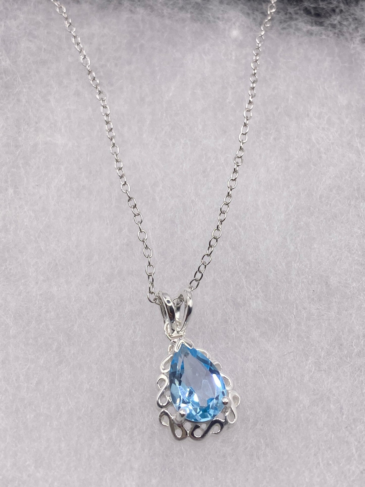Vintage Blue Topaz Choker 925 Sterling Silver Pendant Necklace