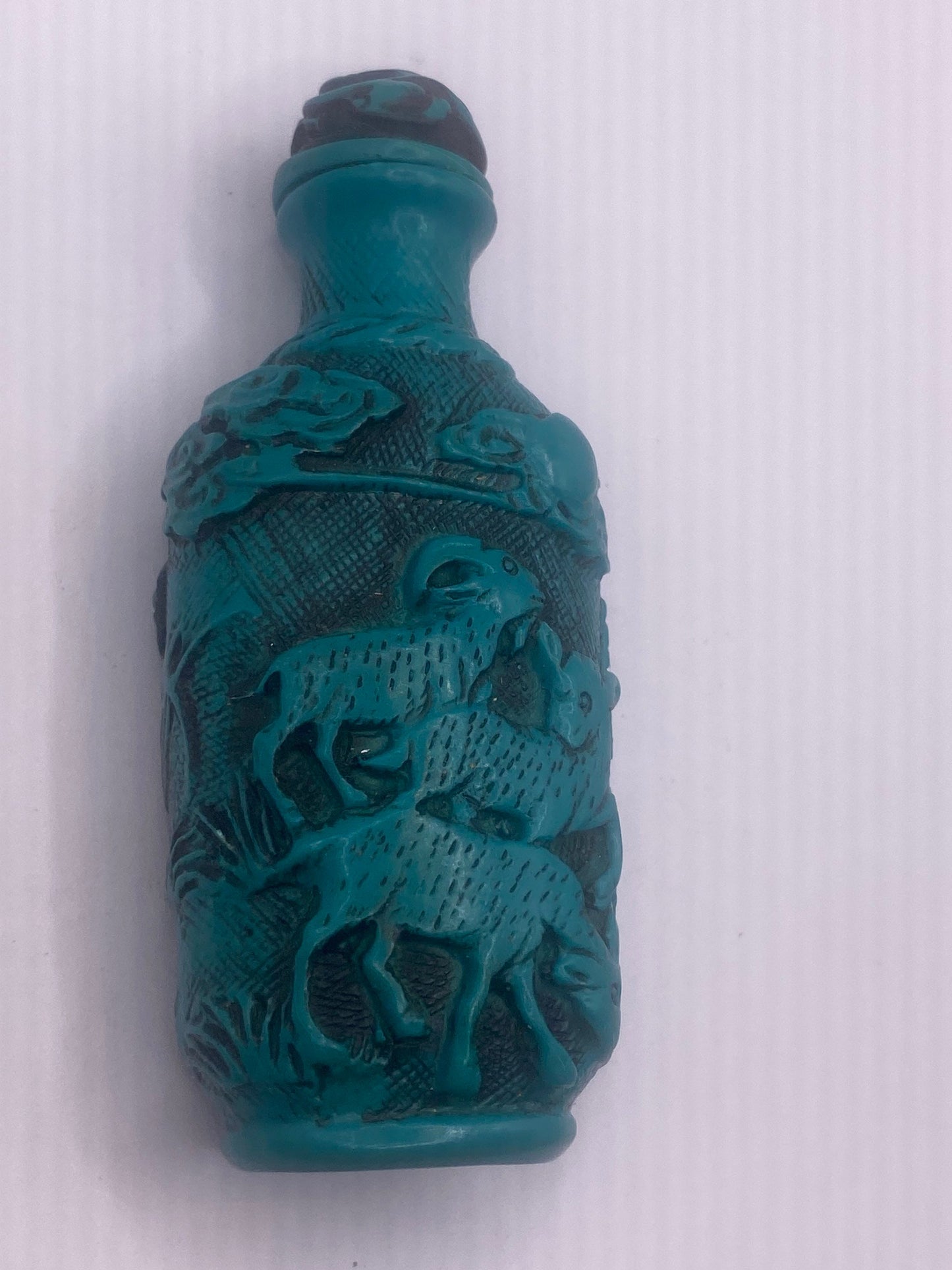 Vintage Bird Bottle Snuff Perfume Flask Cinnabar Resin