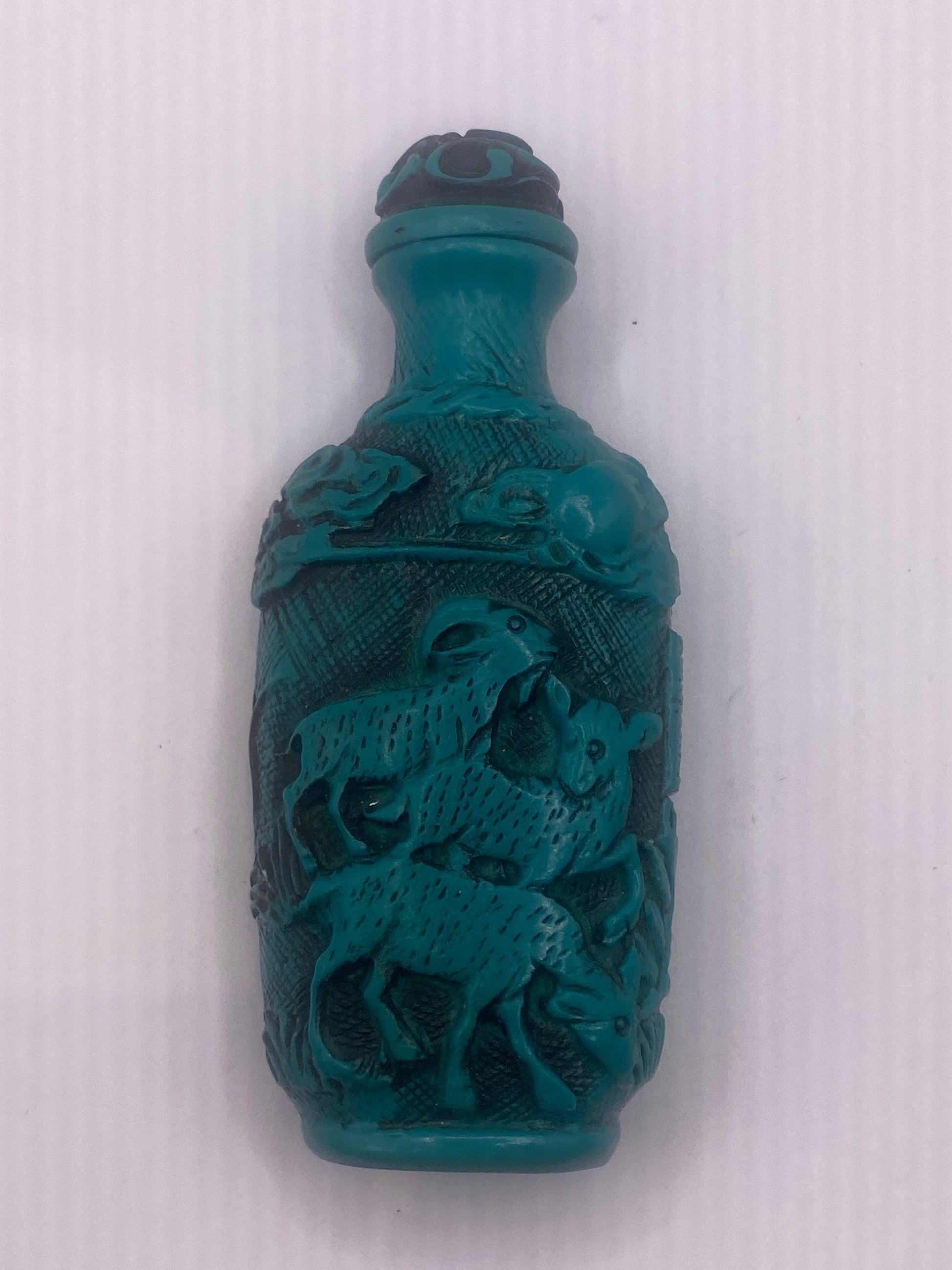 Vintage Bird Bottle Snuff Perfume Flask Cinnabar Resin
