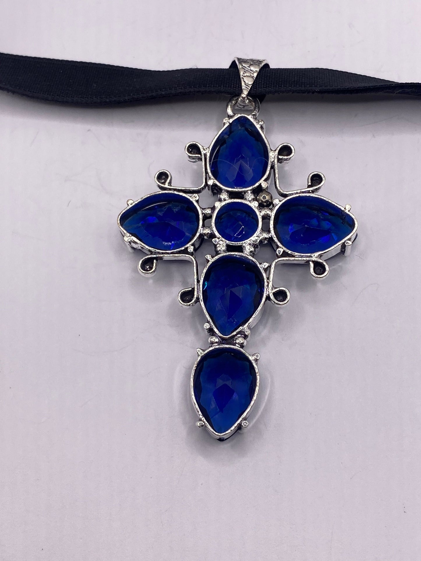 Vintage Colbolt Blue Glass Cross Choker Necklace
