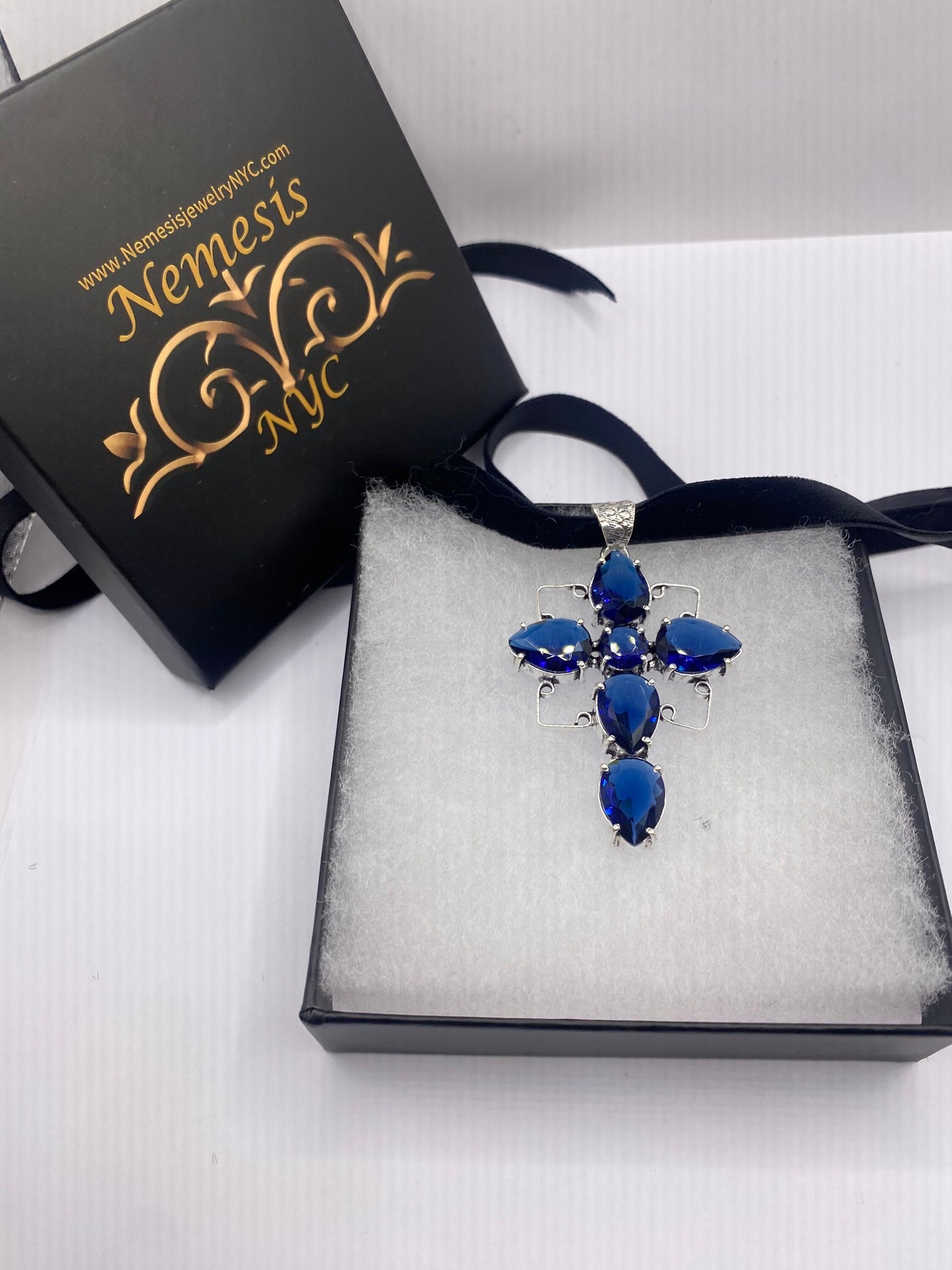 Vintage Colbolt Blue Glass Cross Choker Necklace