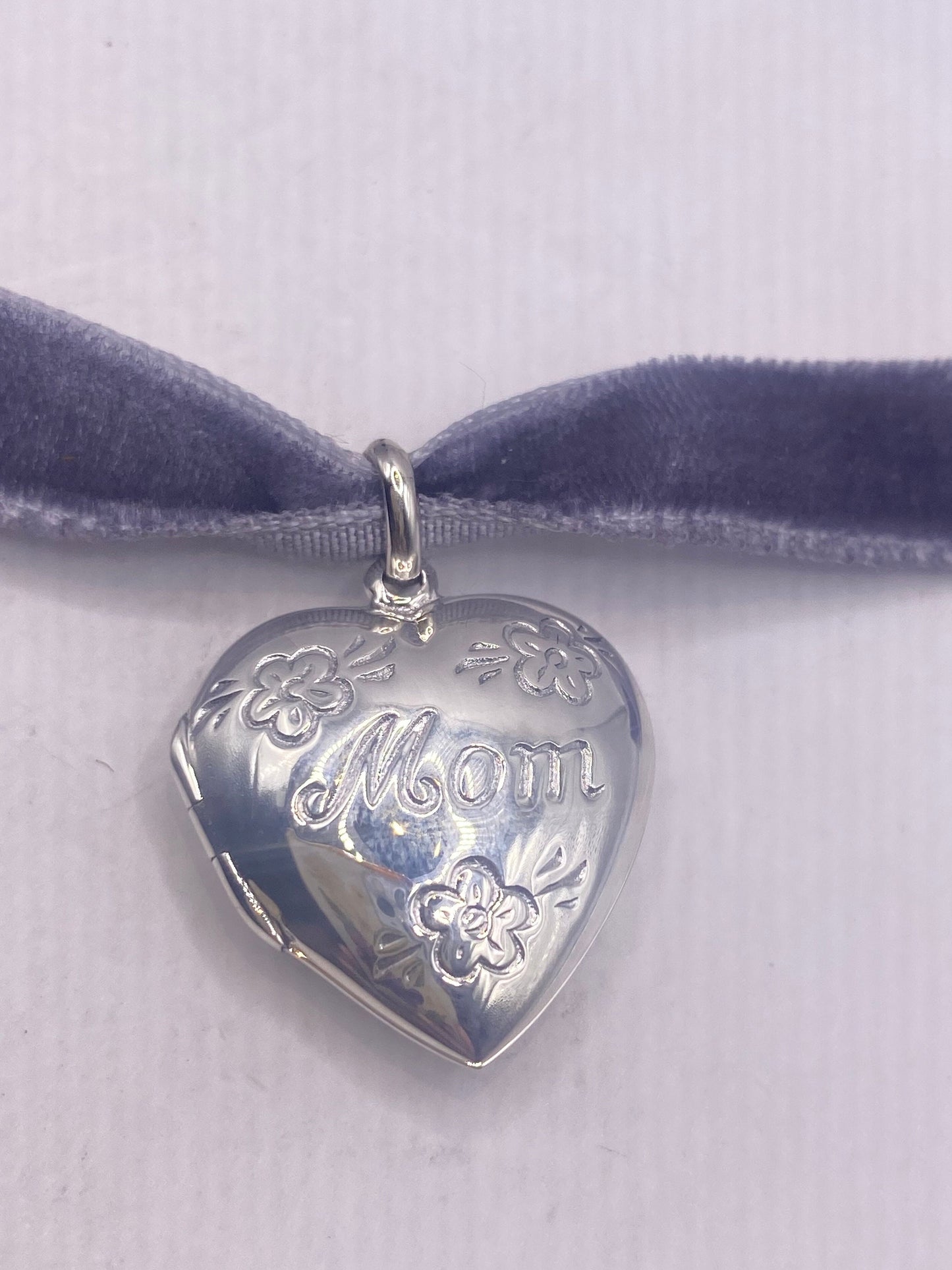 Vintage Silver Locket |Tiny Heart Pendant Photo Memory Charm Engraved Mom Flowers | 925 Sterling Silver Choker Necklace