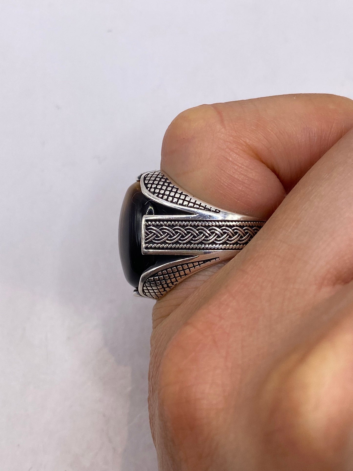 Vintage 1970 Gothic Sterling silver Genuine Tigers Eye Mens Ring