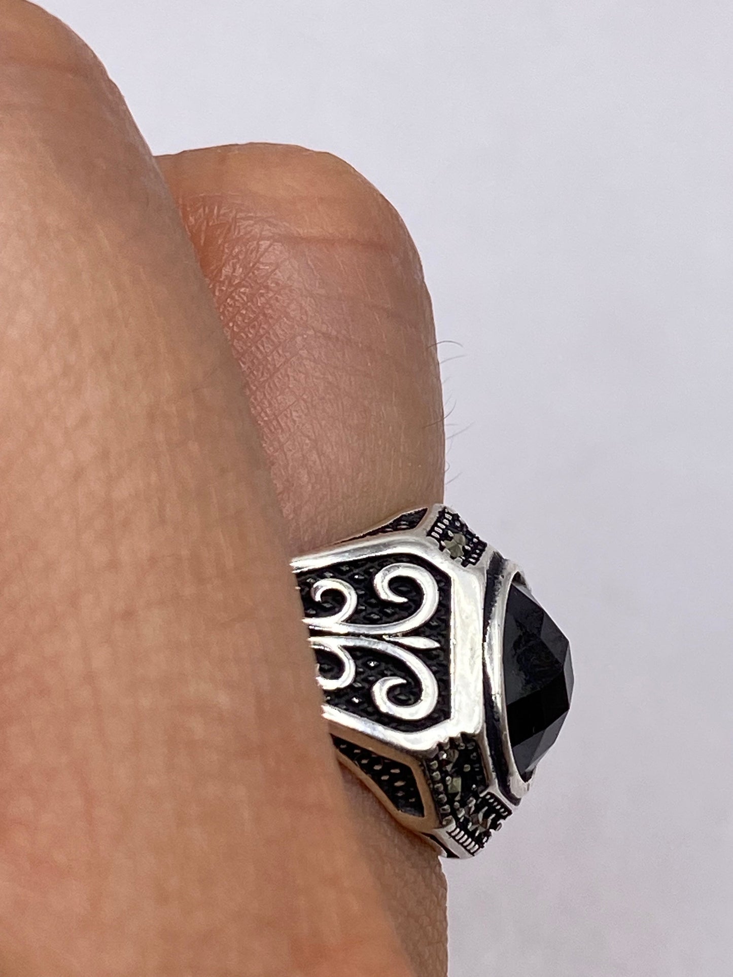 Vintage Hematite Mens Ring in 925 Sterling Silver Persian Styled with Genuine Faceted Hematite