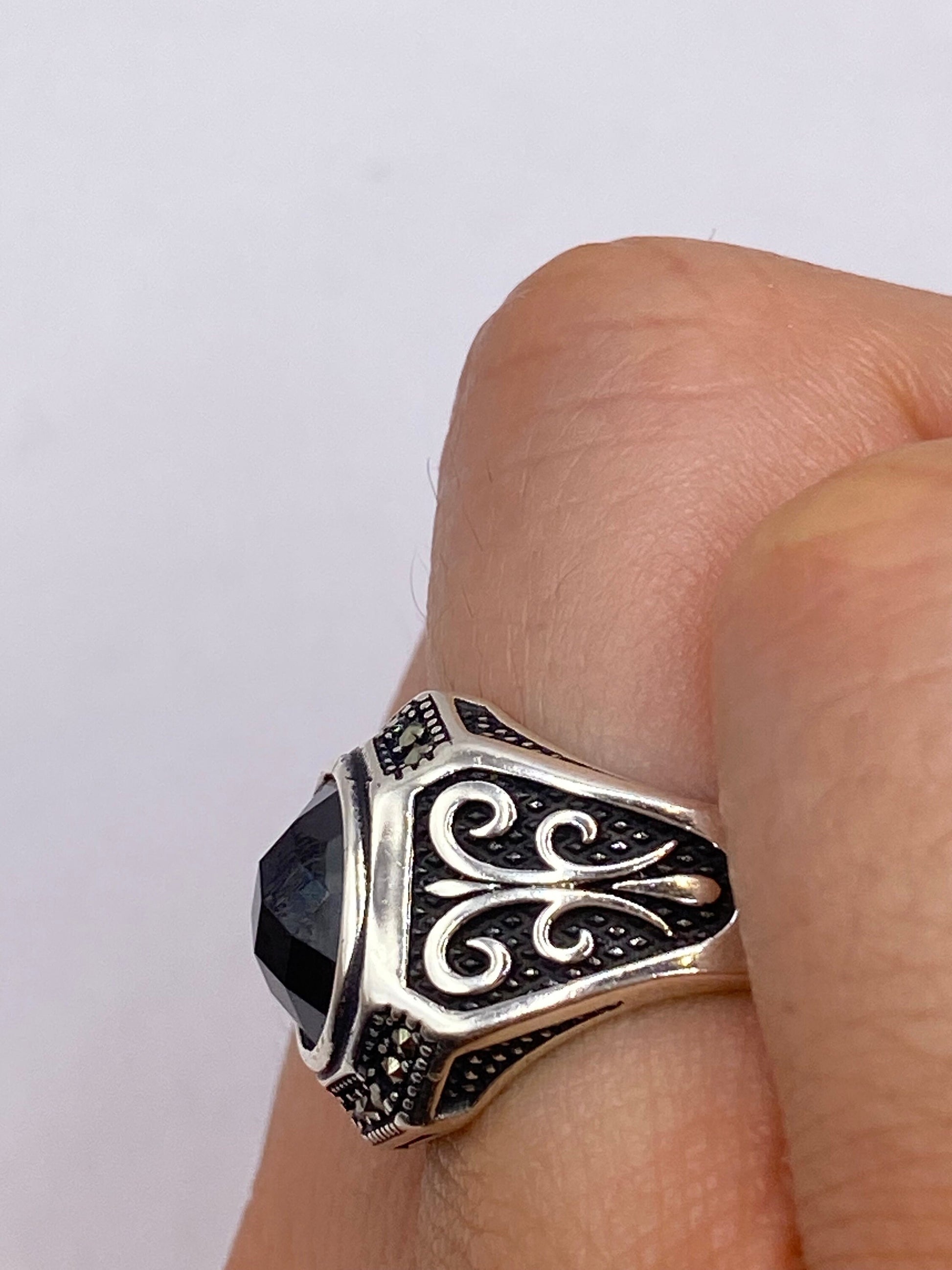 Vintage Hematite Mens Ring in 925 Sterling Silver Persian Styled with Genuine Faceted Hematite