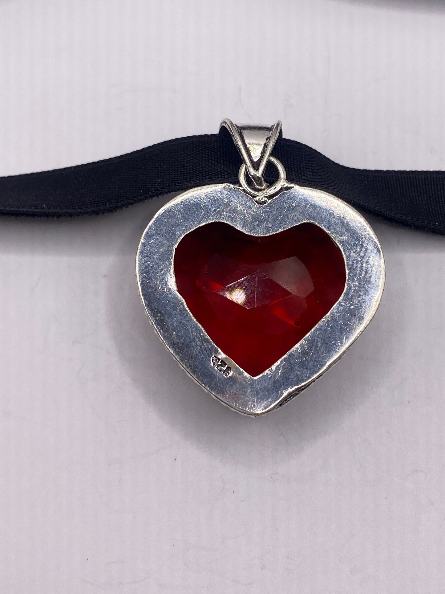 Vintage Heart Antique Red Ruby Glass Choker Necklace