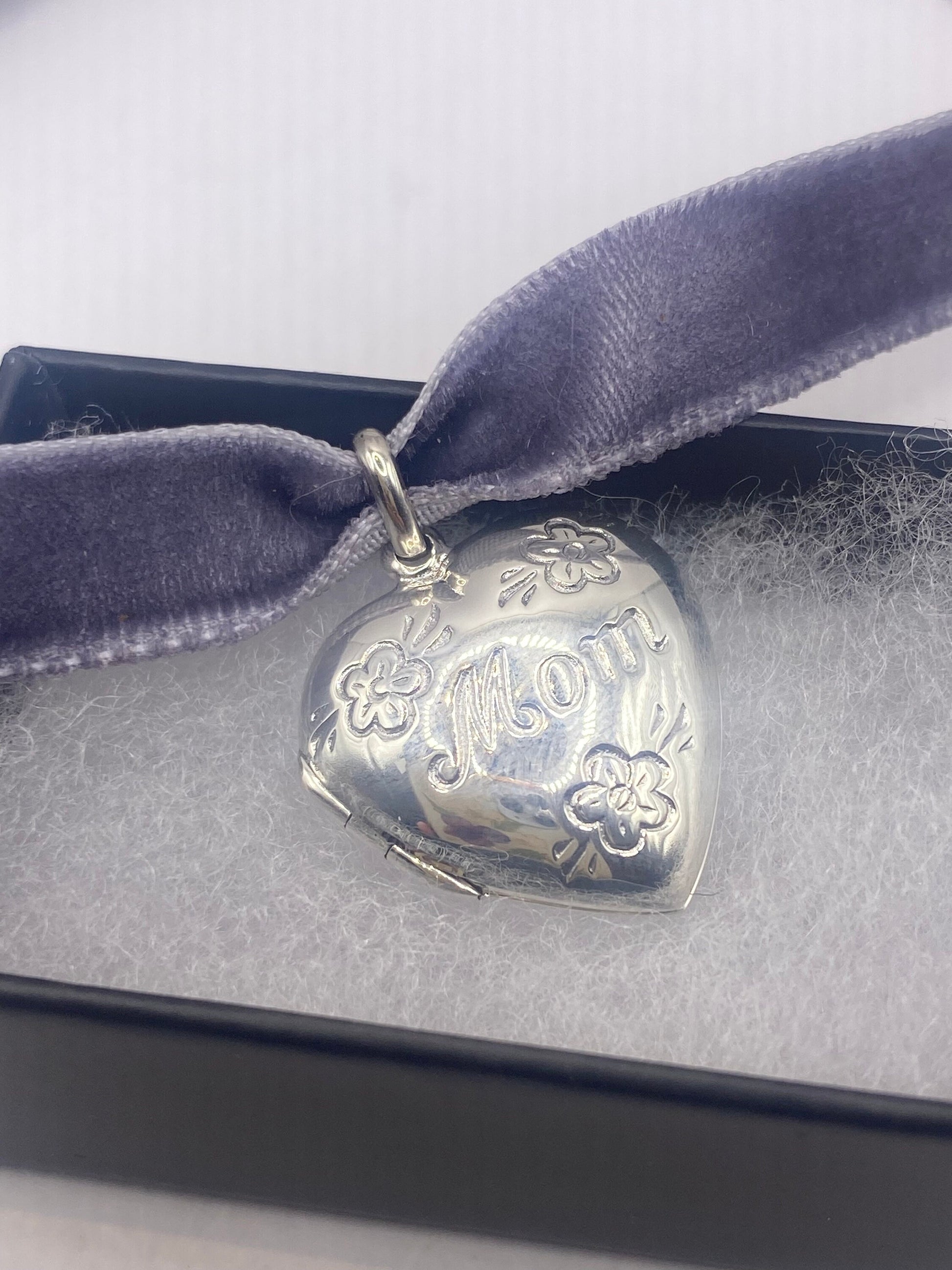 Vintage Silver Locket |Tiny Heart Pendant Photo Memory Charm Engraved Mom Flowers | 925 Sterling Silver Choker Necklace