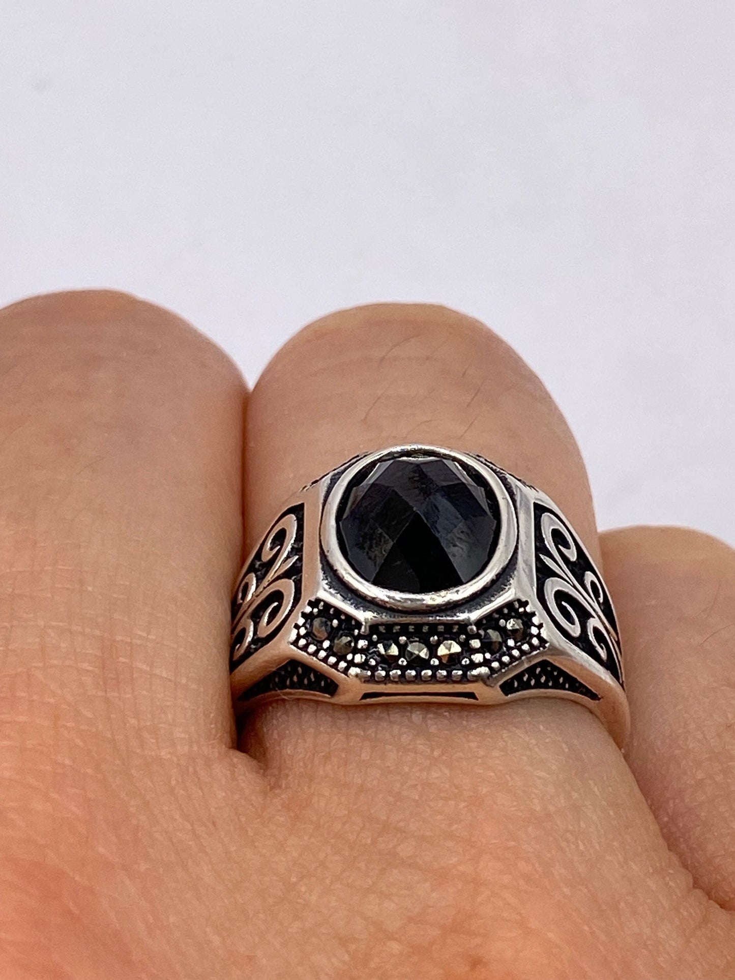 Vintage Hematite Mens Ring in 925 Sterling Silver Persian Styled with Genuine Faceted Hematite