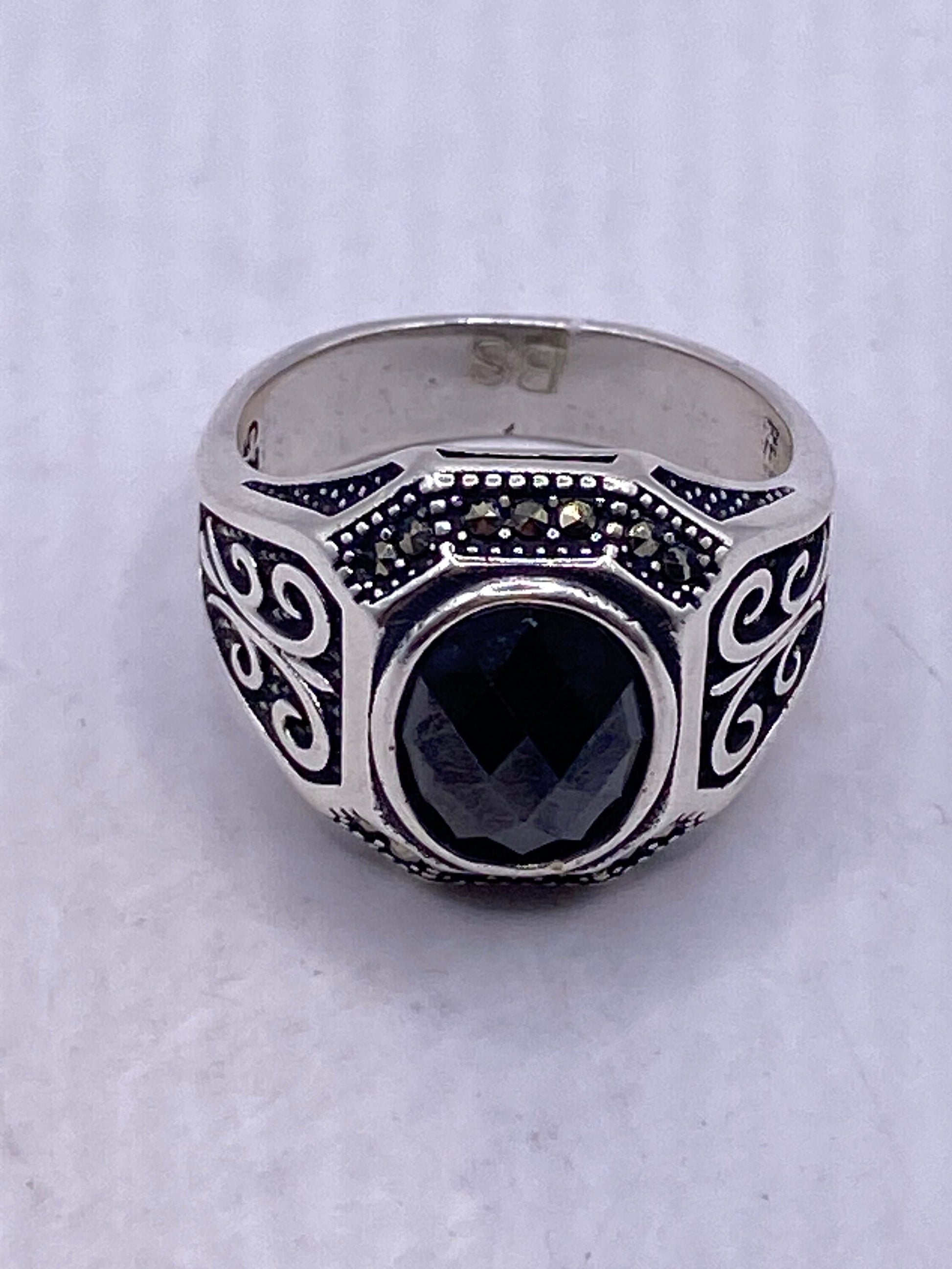 Vintage Hematite Mens Ring in 925 Sterling Silver Persian Styled with Genuine Faceted Hematite