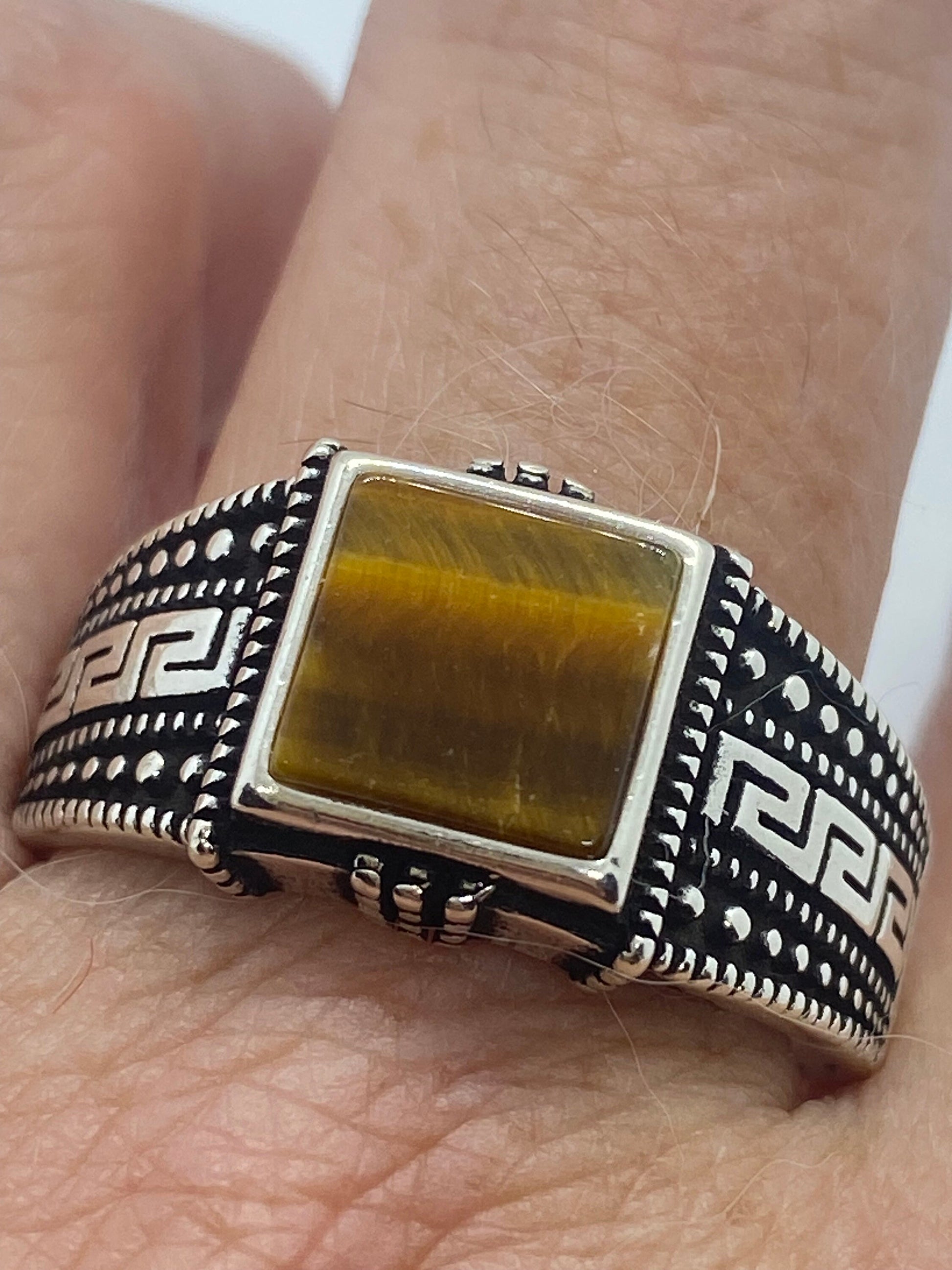 Vintage 1970 Gothic Sterling silver Genuine Tigers Eye Mens Ring