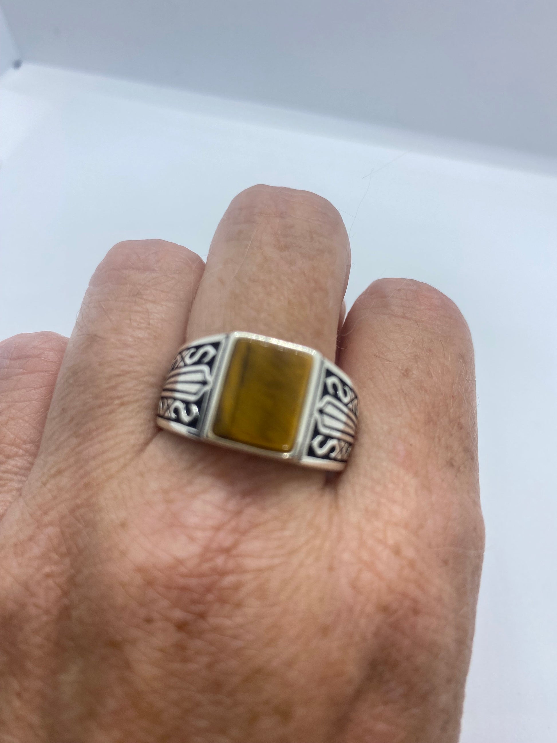 Vintage 1970 Gothic Sterling silver Genuine Tigers Eye Mens Ring