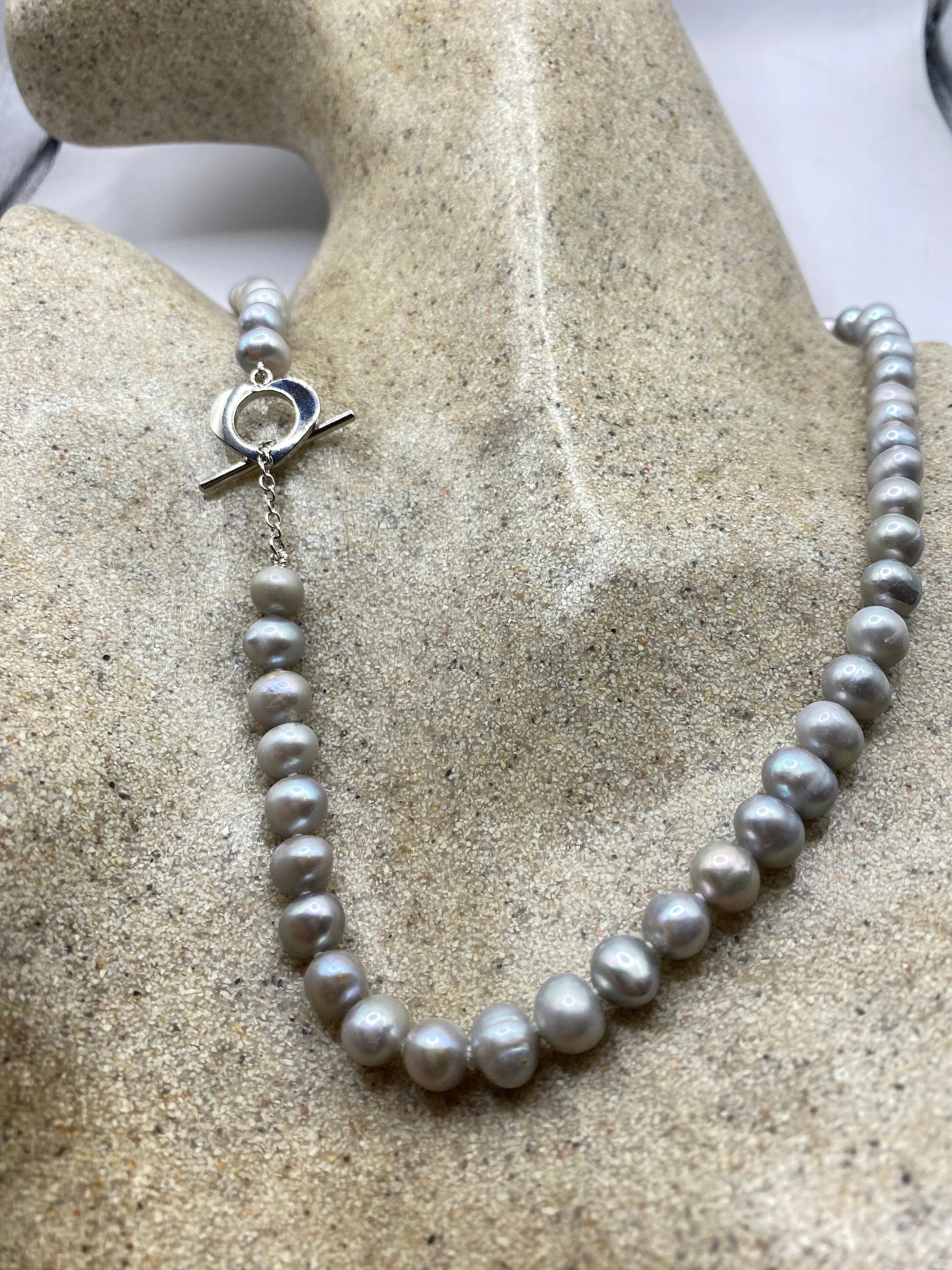 Vintage Hand Knotted m Gray Pearl 18 inch Necklace