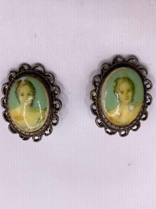 Vintage Abalone Cameo Clip on Earrings