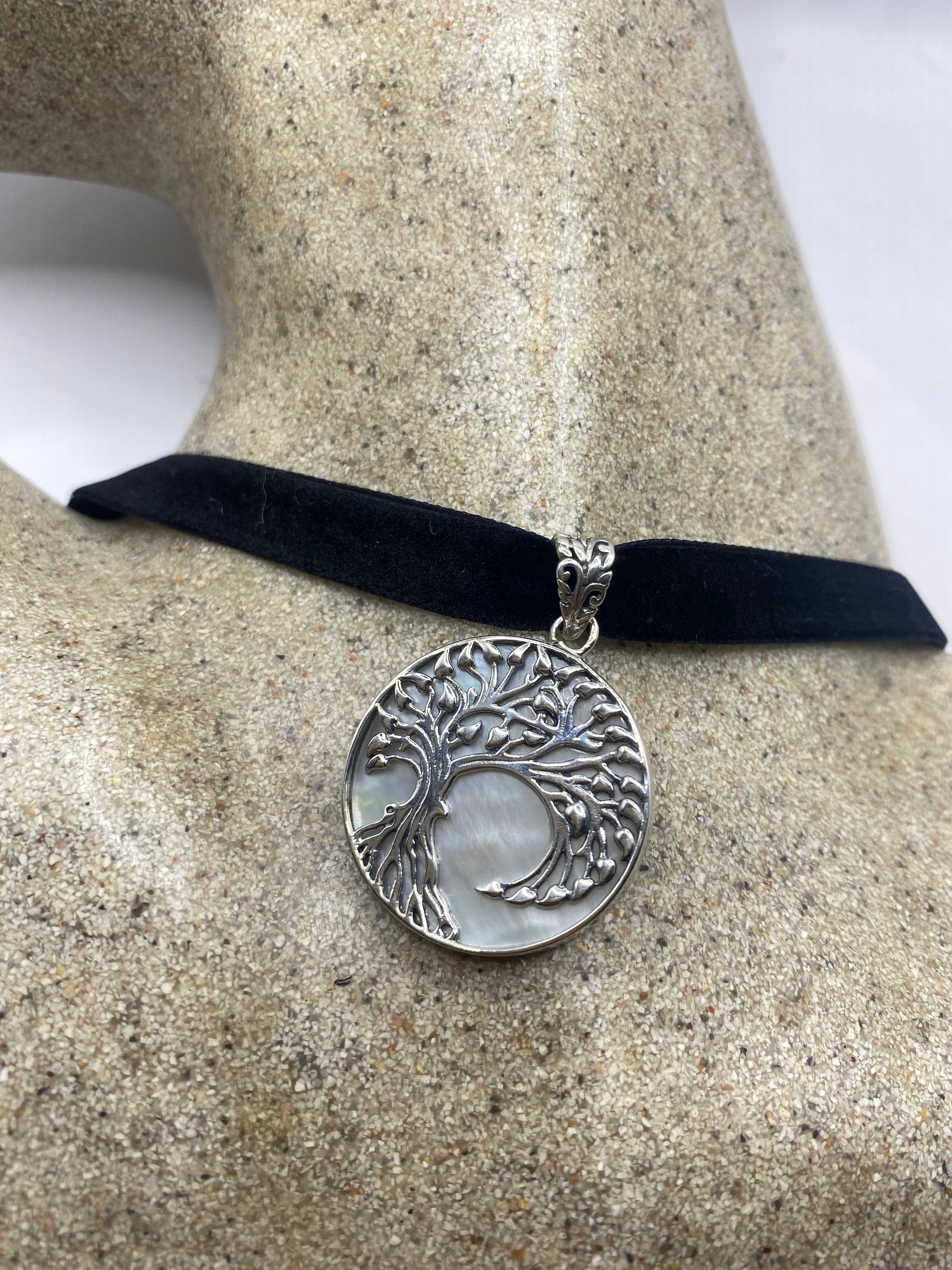 Vintage Tree of Life 925 Sterling Silver Mother of Pearl Pendant Necklace