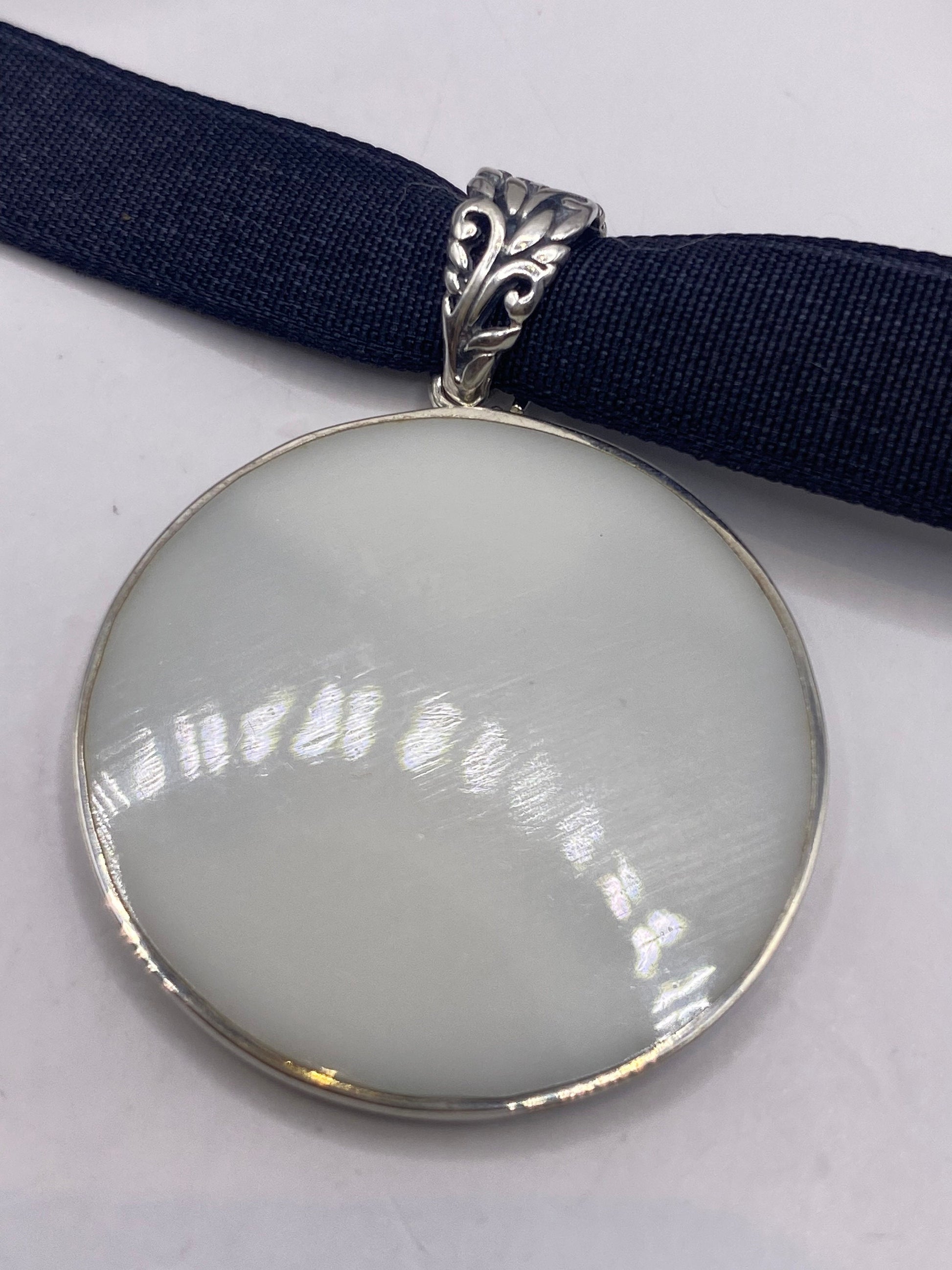 Vintage Tree of Life 925 Sterling Silver Mother of Pearl Pendant Necklace