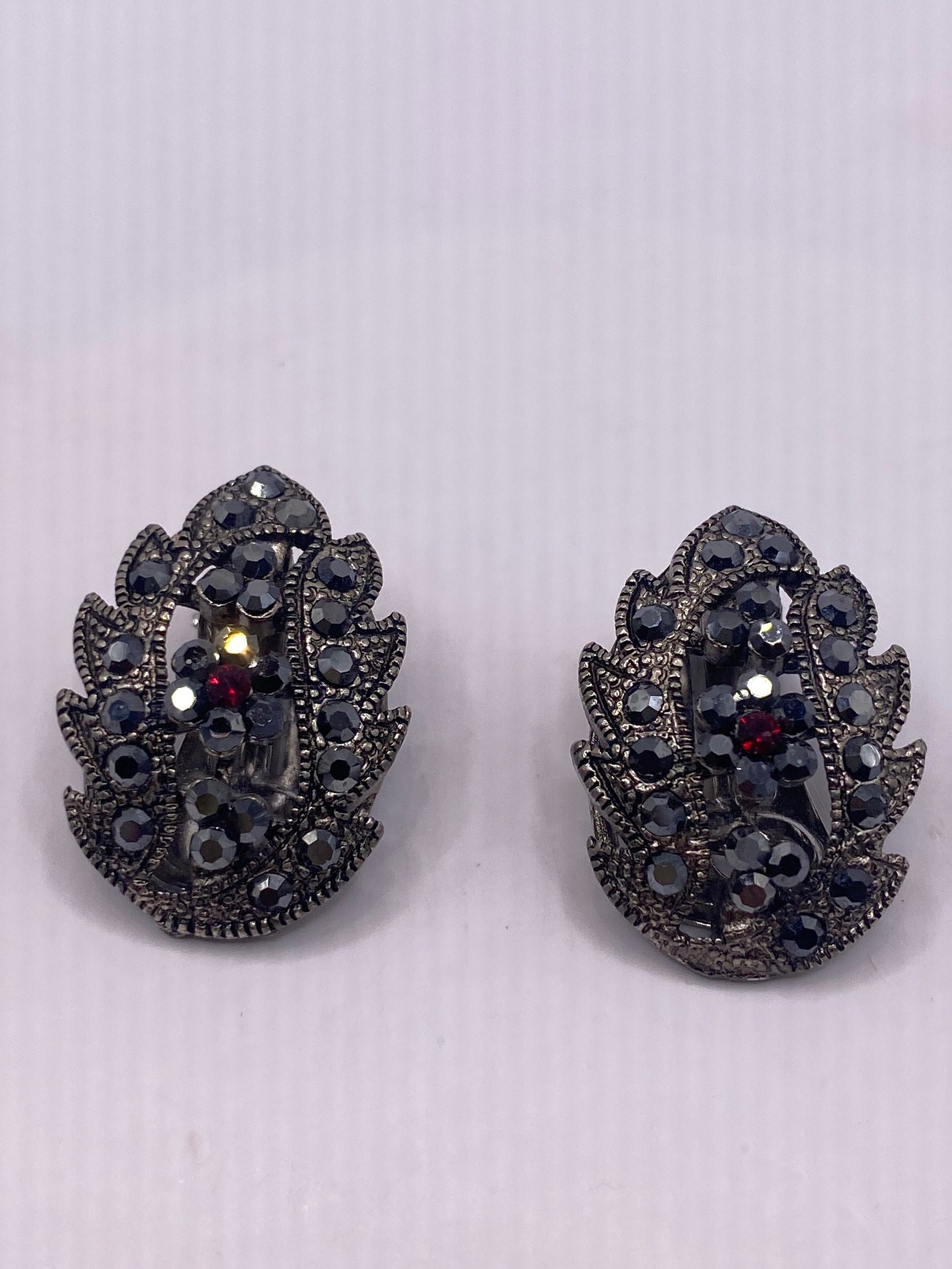 Vintage Black Onyx and Jet Silver Clip On Button Earrings