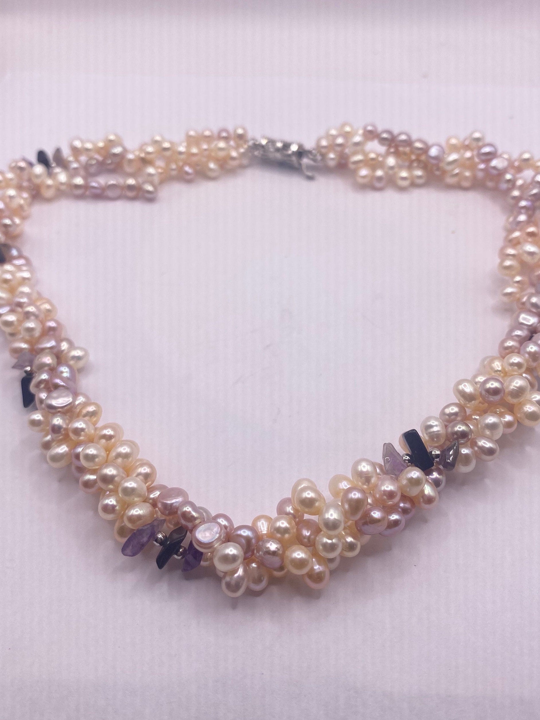 Vintage Cream Pink Pearl 18 in Necklace