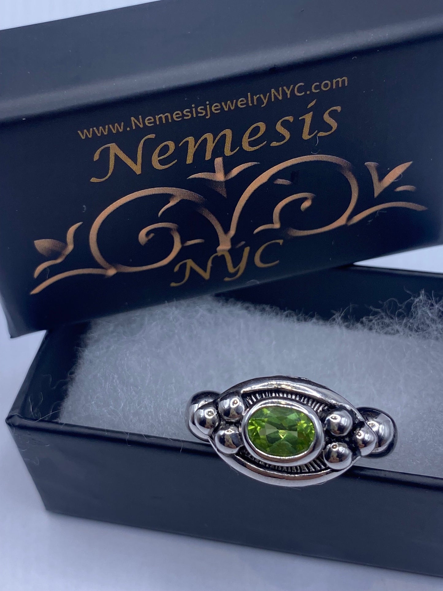 Vintage Green Peridot Filigree 925 Sterling Silver Cocktail Ring