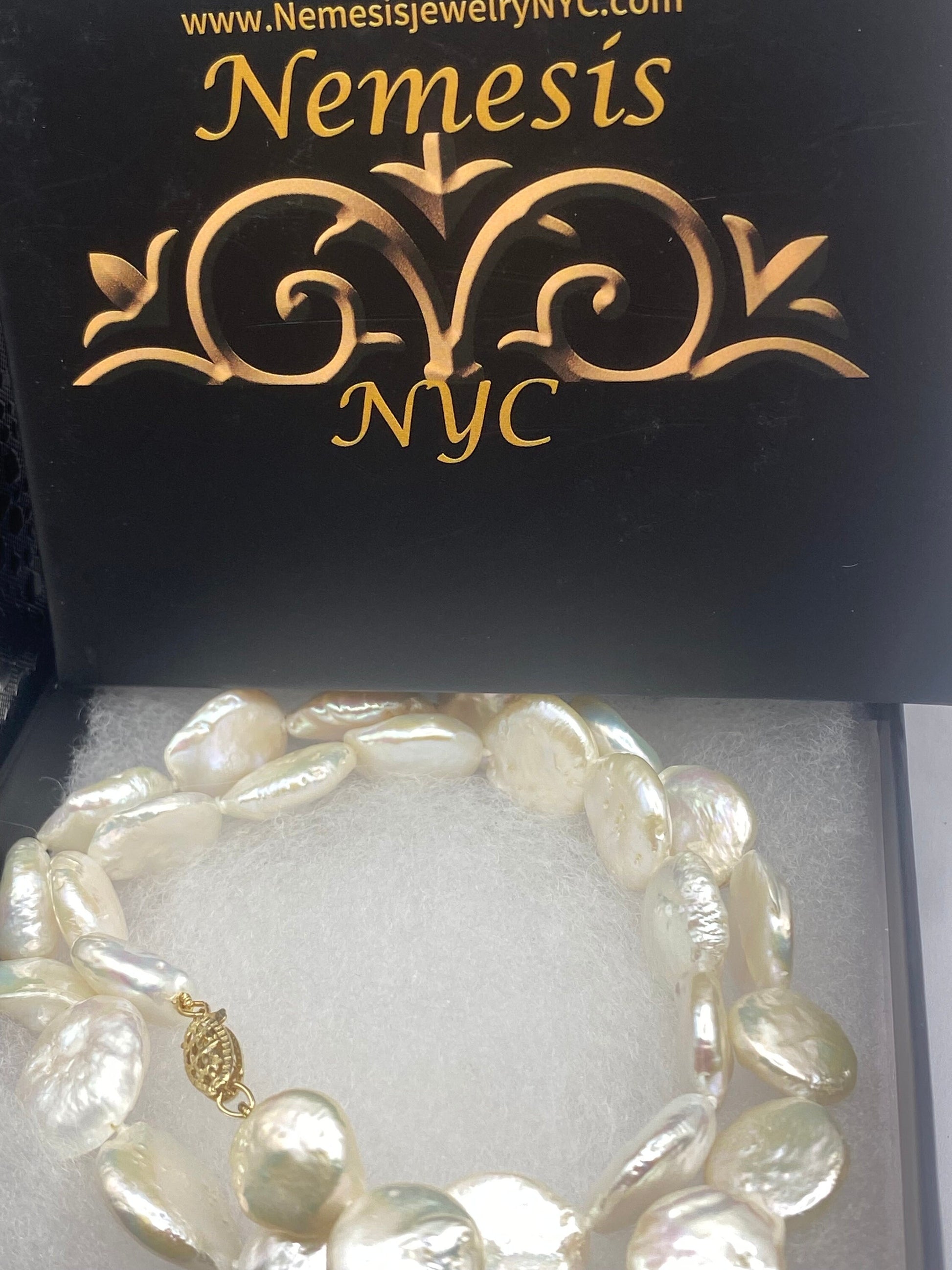 Vintage White Pearl 18 inch Necklace