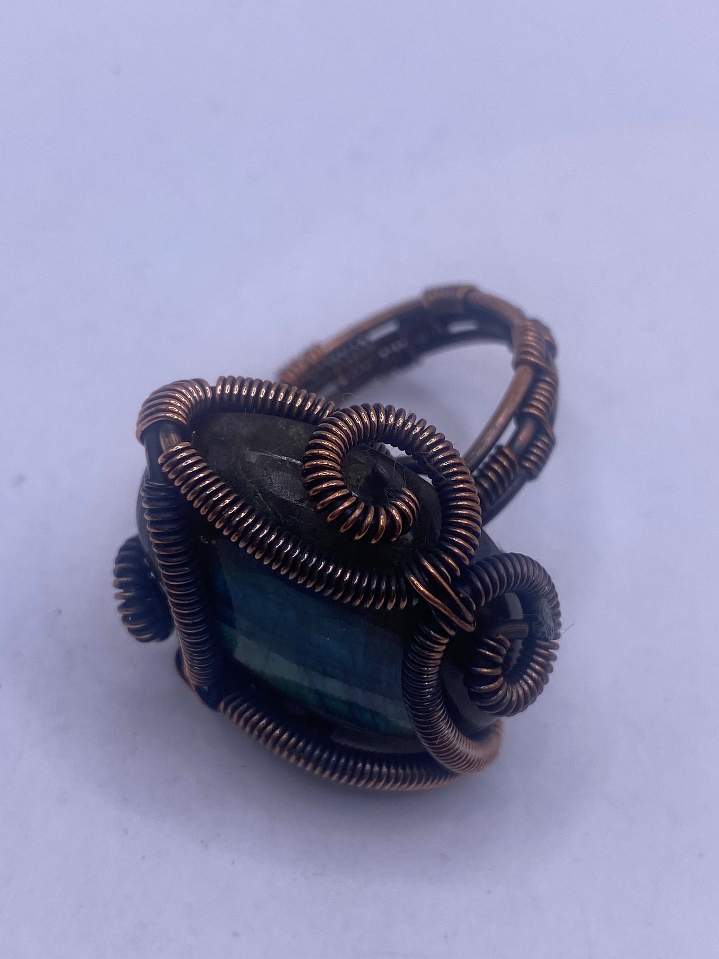 Vintage Blue Green Labradorite Moonstone Cocktail Ring