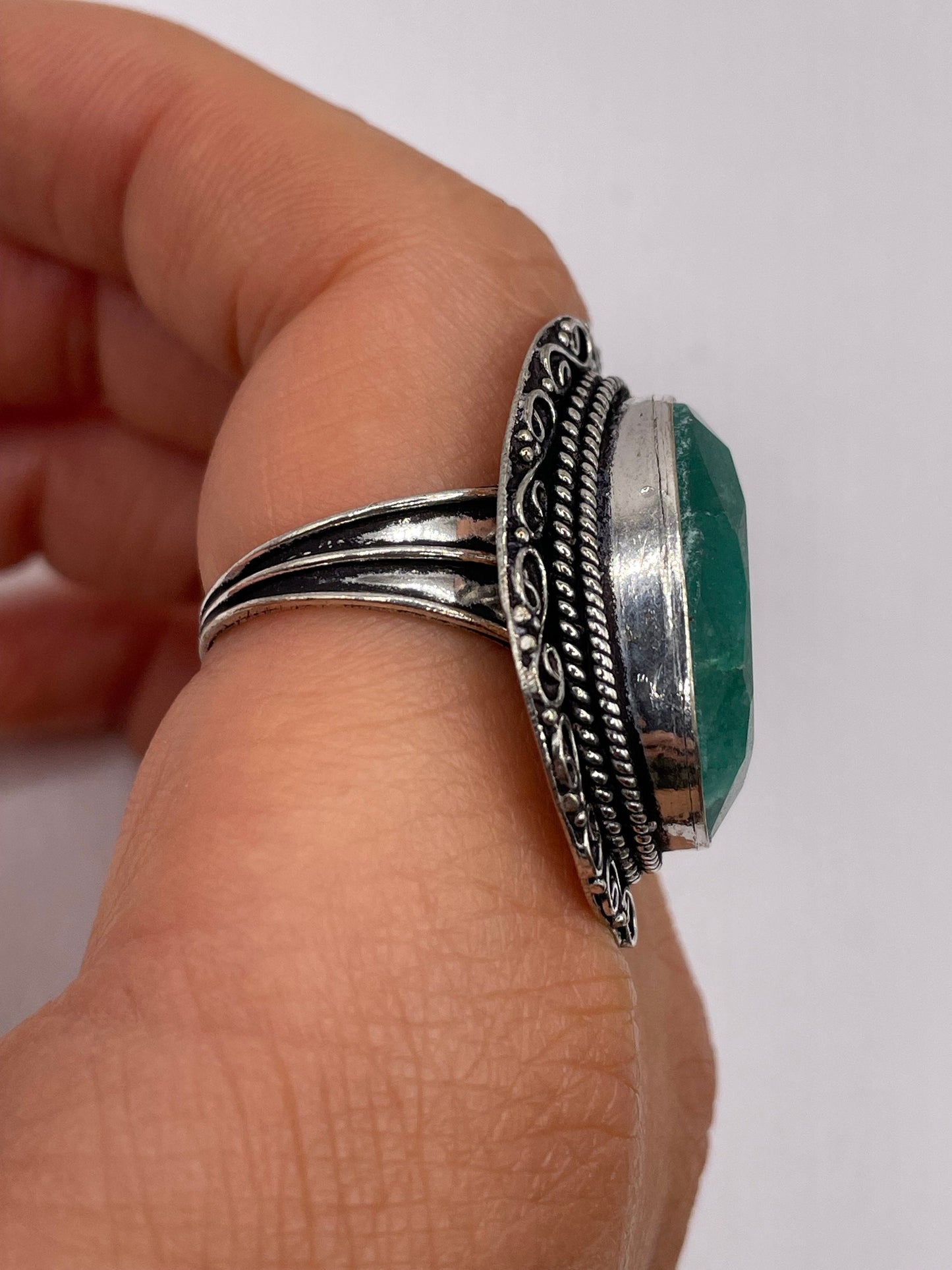 Vintage Green Raw Emerald Silver Bronze Statement Boho Ring 10.5