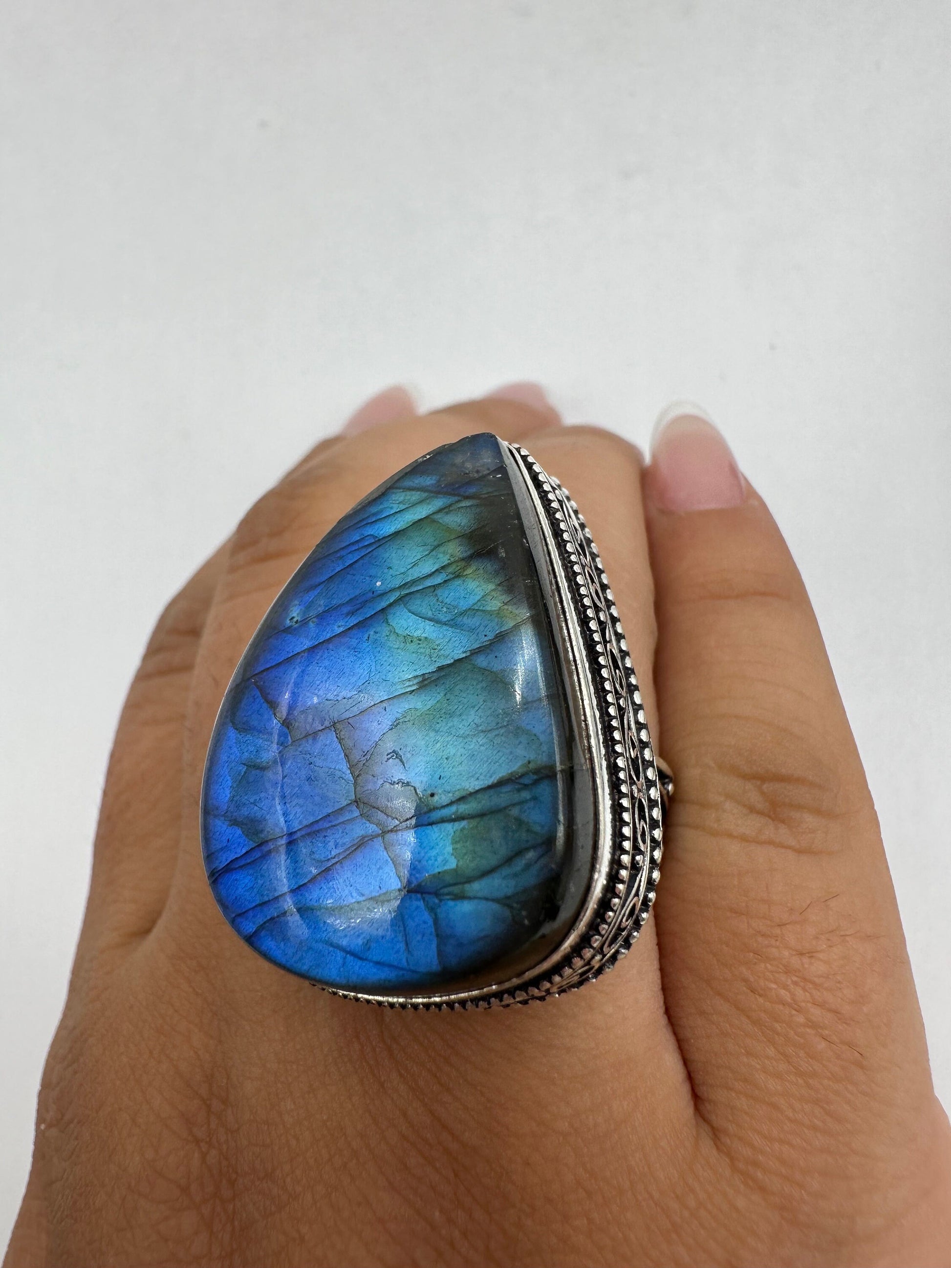 Vintage Large Labradorite Rainbow Moonstone Stone Silver Ring