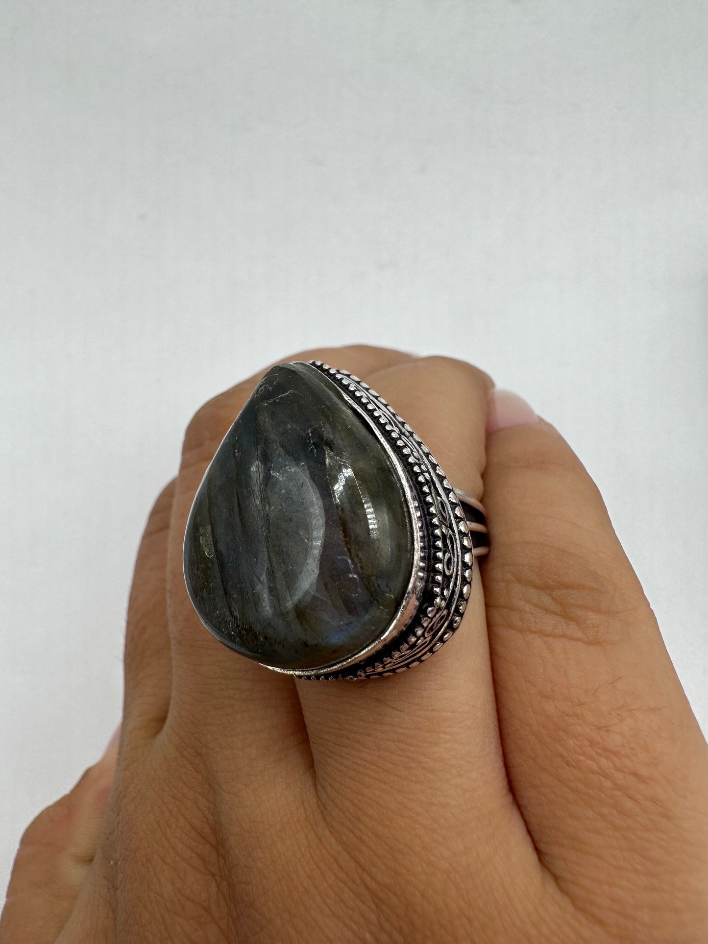 Vintage Large Labradorite Rainbow Moonstone Stone Silver Ring