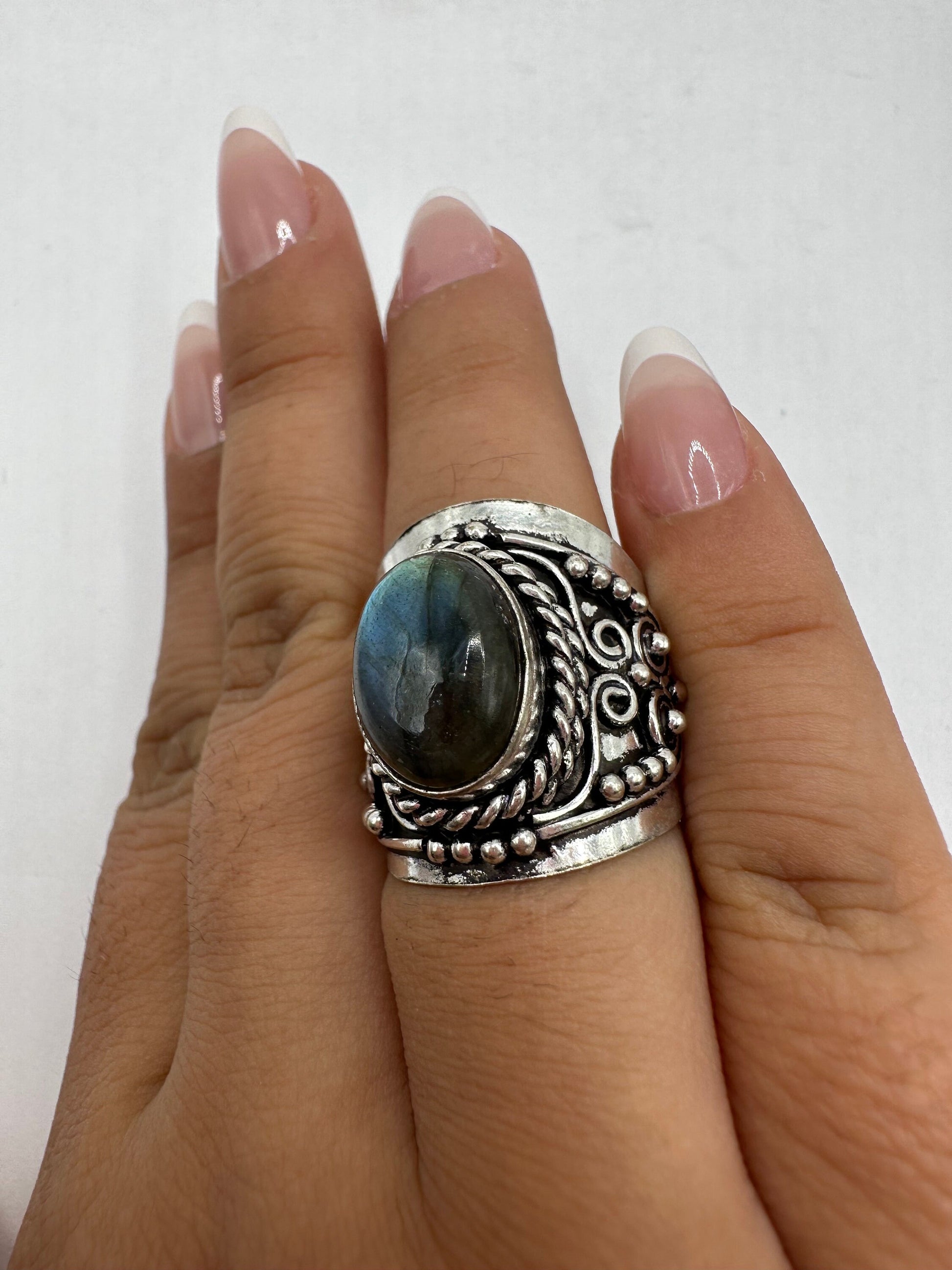 Vintage Large Labradorite Rainbow Moonstone Stone Silver Ring