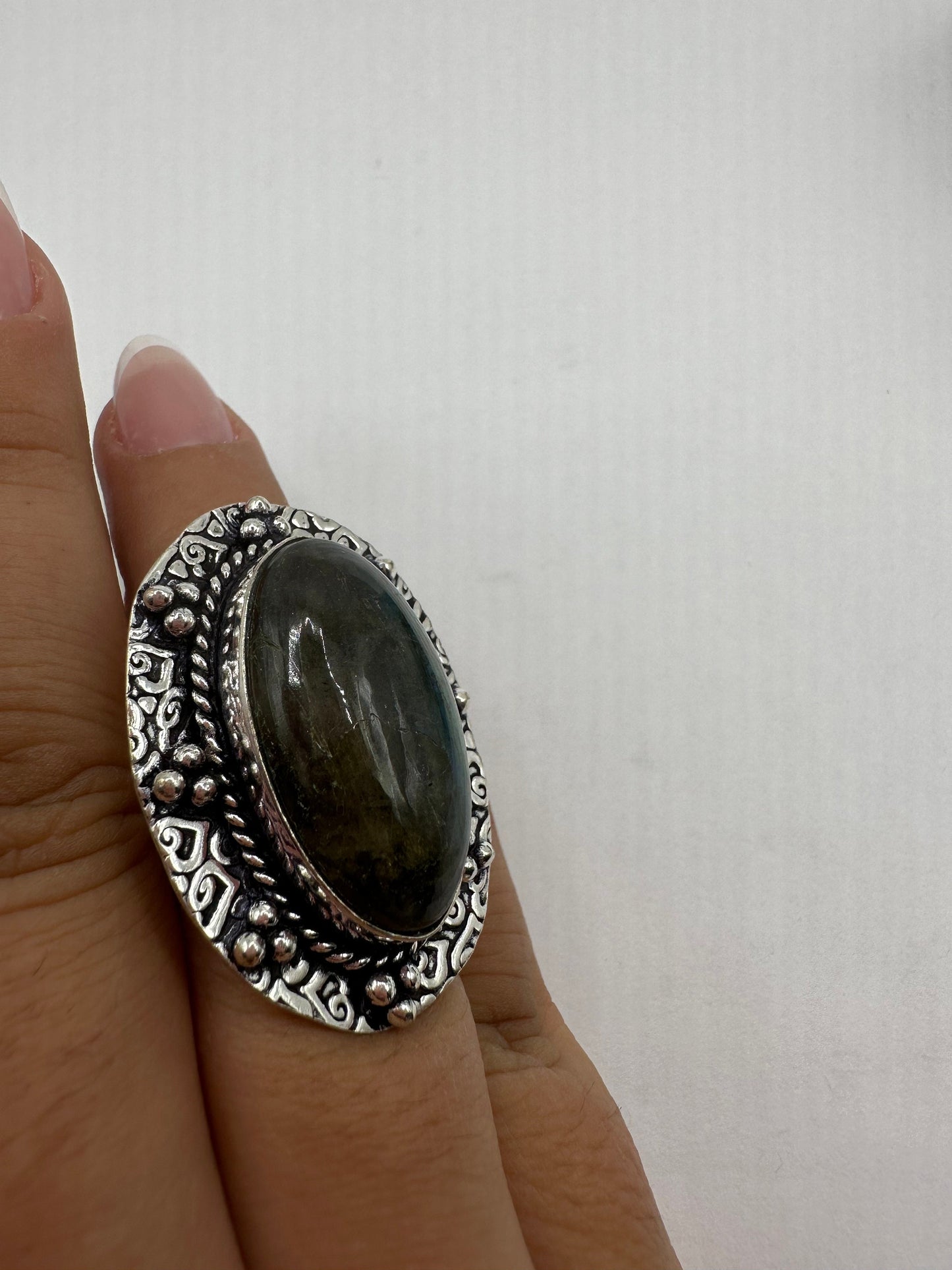 Vintage Large Labradorite Rainbow Moonstone Stone Silver Ring