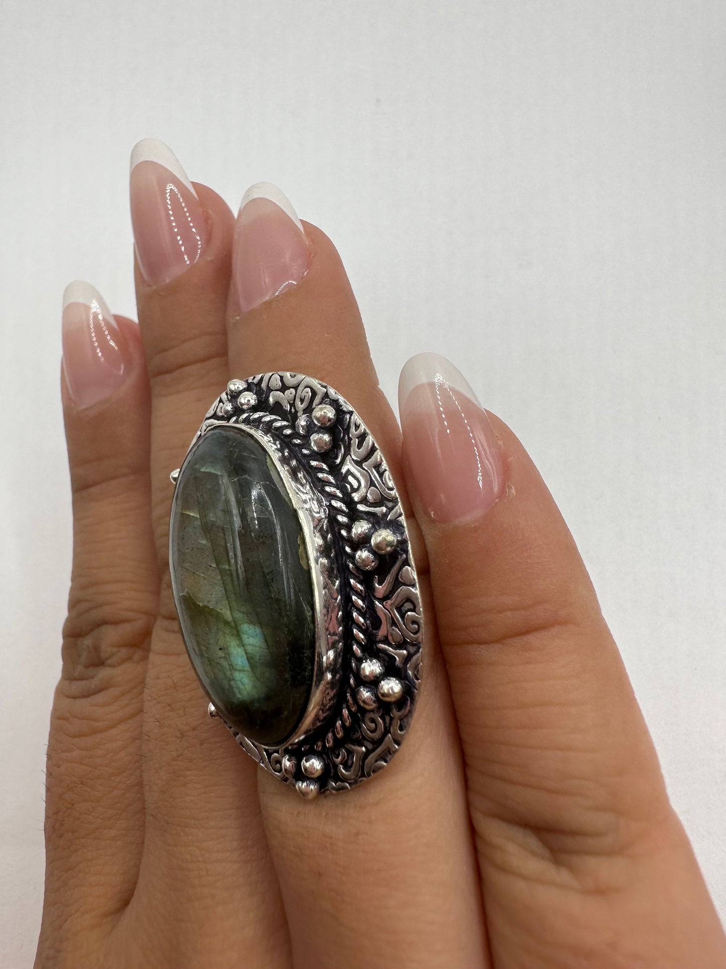 Vintage Large Labradorite Rainbow Moonstone Stone Silver Ring