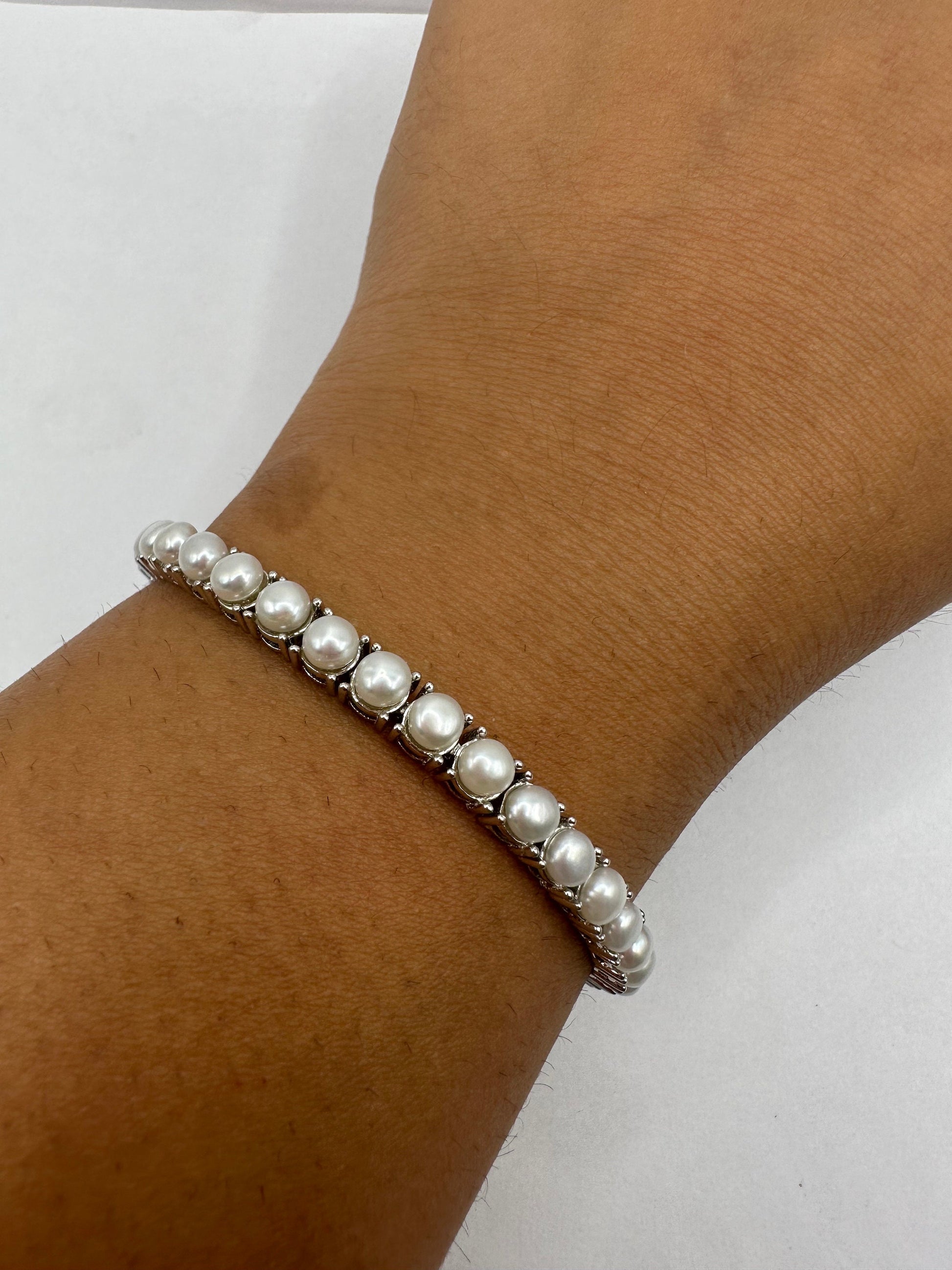 Vintage Pearl Bracelet in 925 Sterling Silver