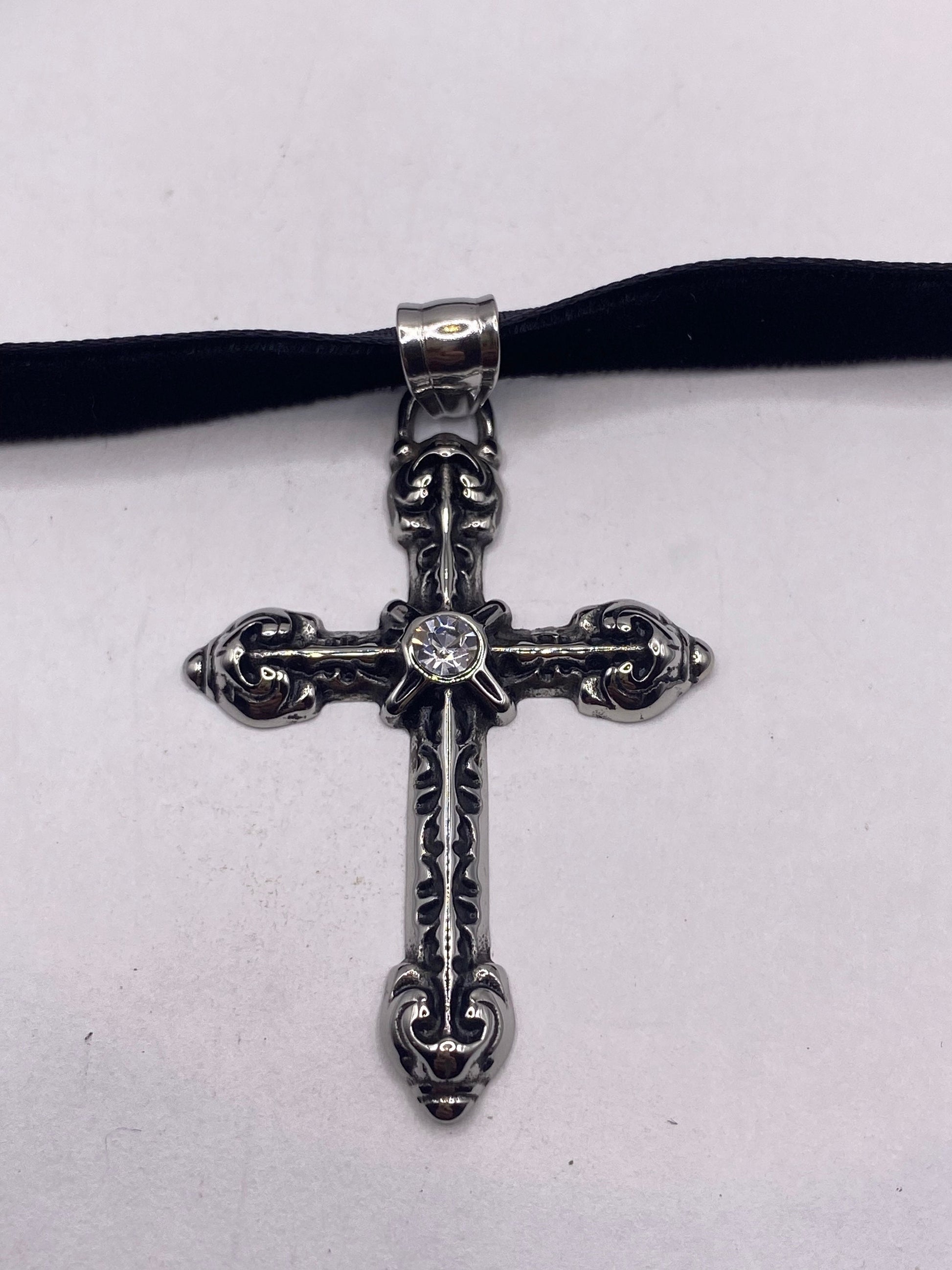 vintage Celtic Stainless Steel Cross pendant necklace